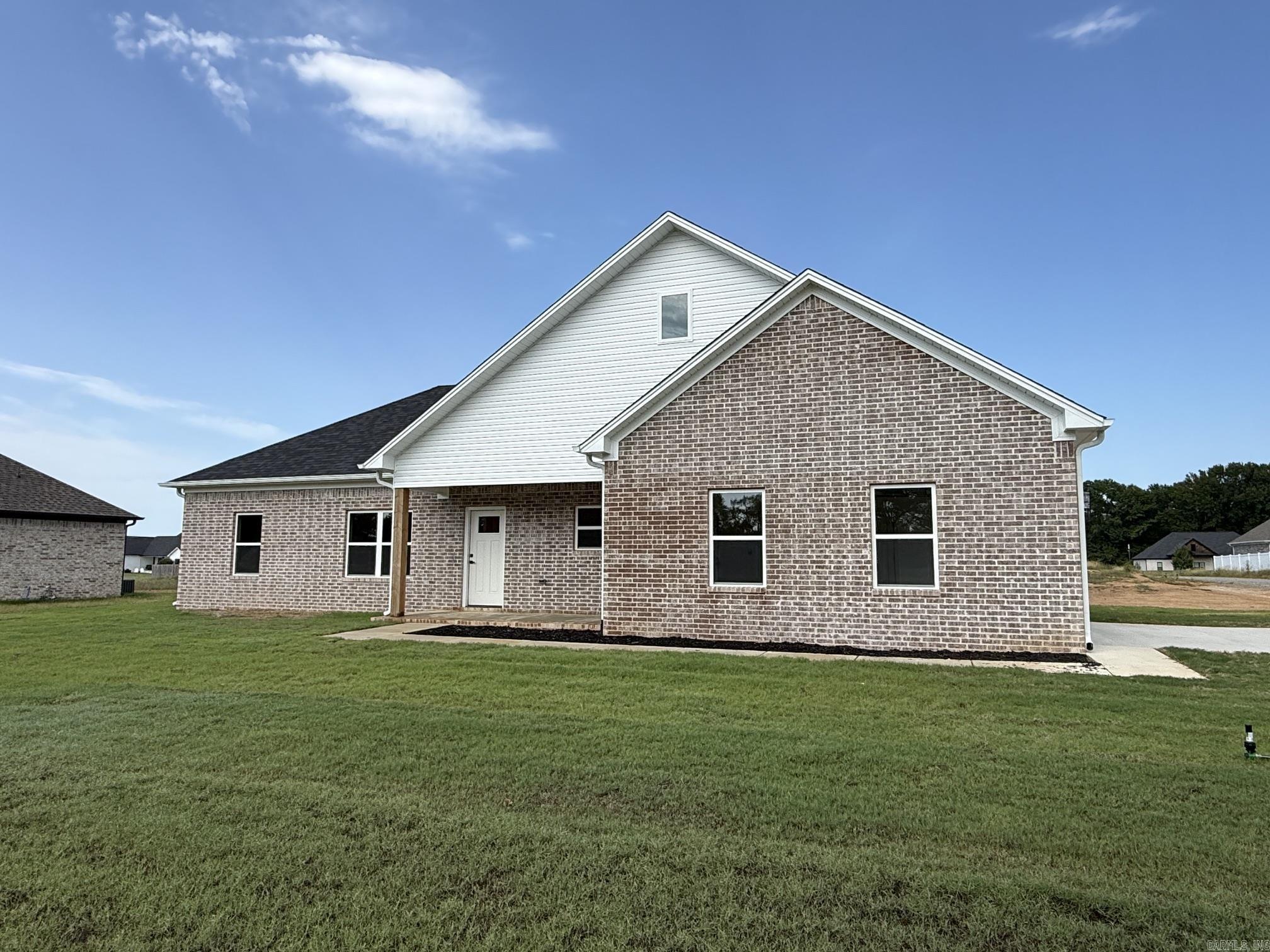 10 Odessa Davis Drive  Greenbrier, AR