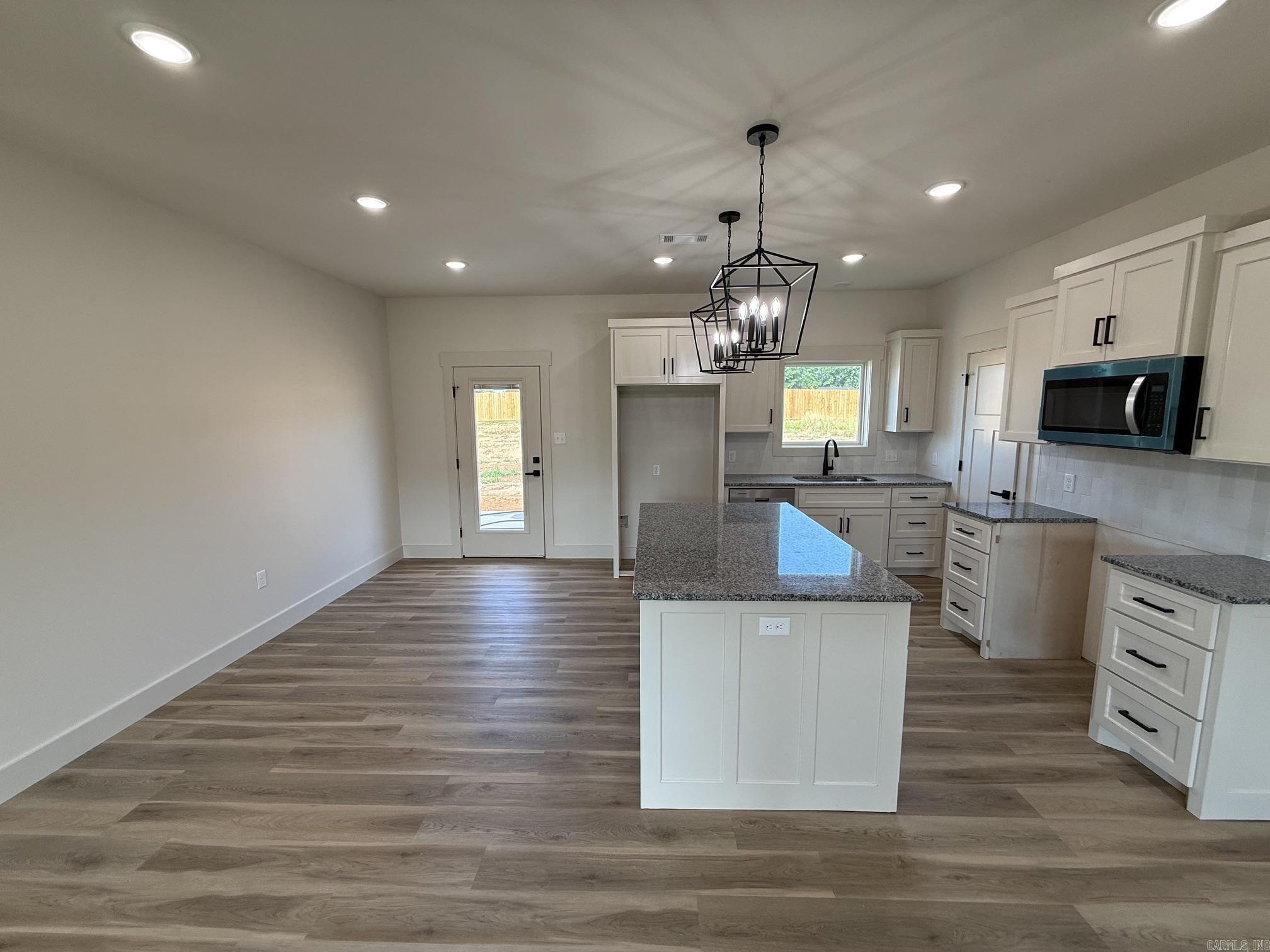 10 Odessa Davis Drive  Greenbrier, AR