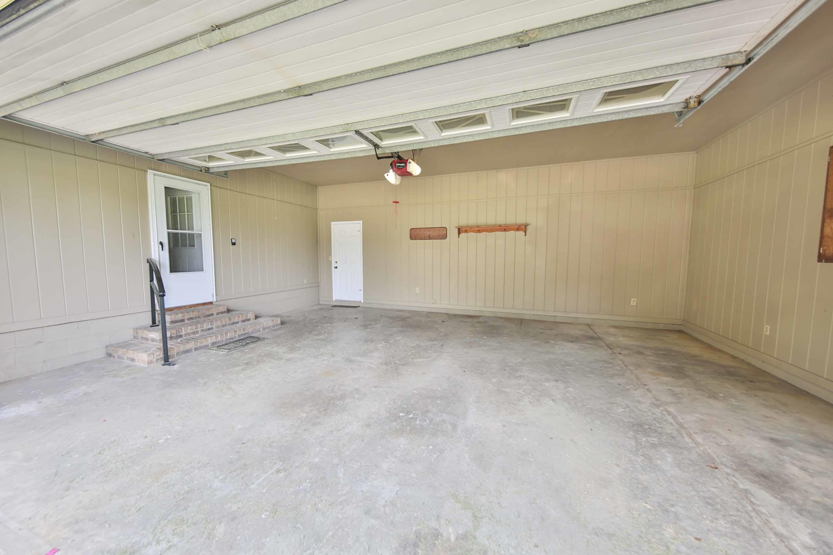 142 Neal Road  Marion, AR