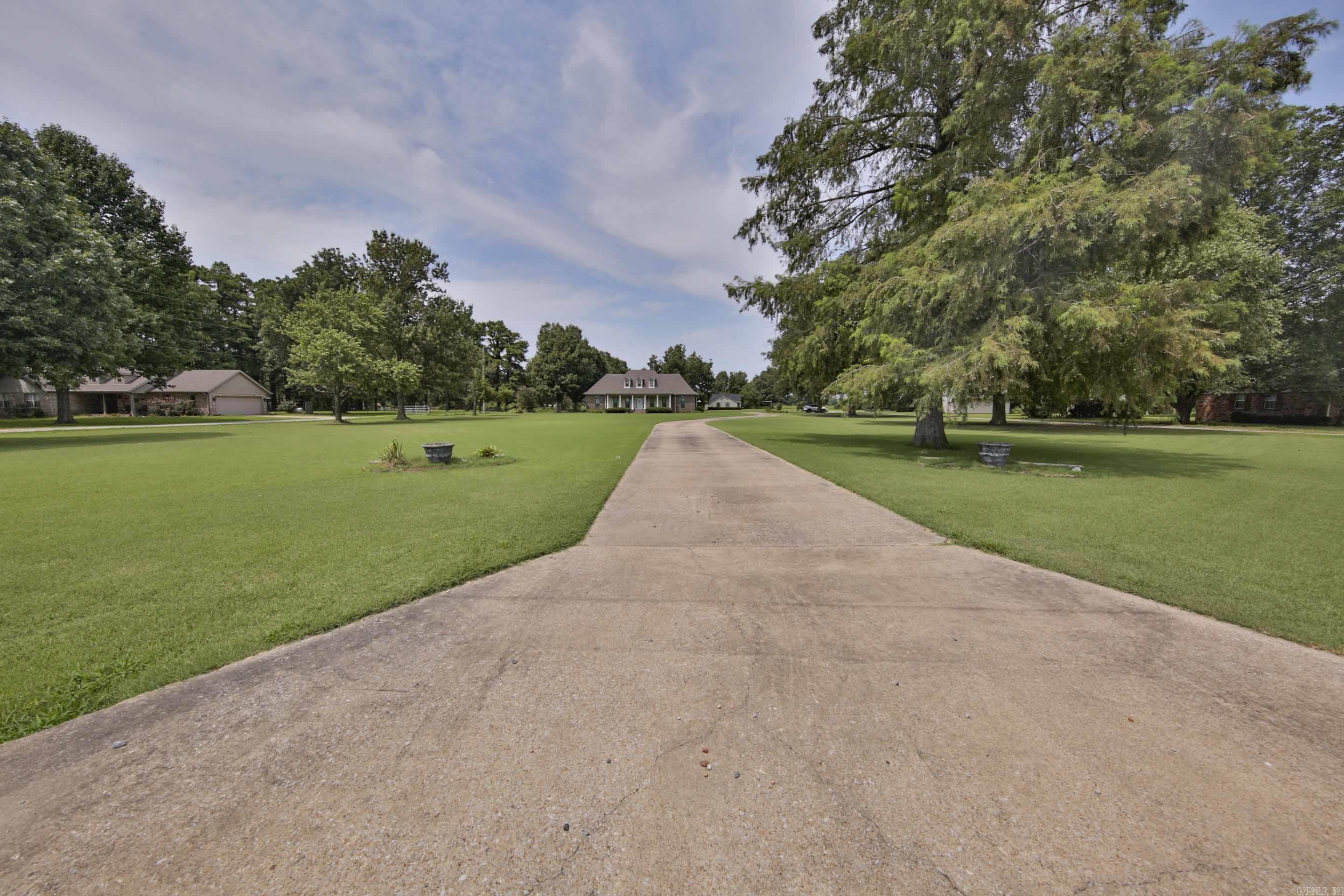 142 Neal Road  Marion, AR