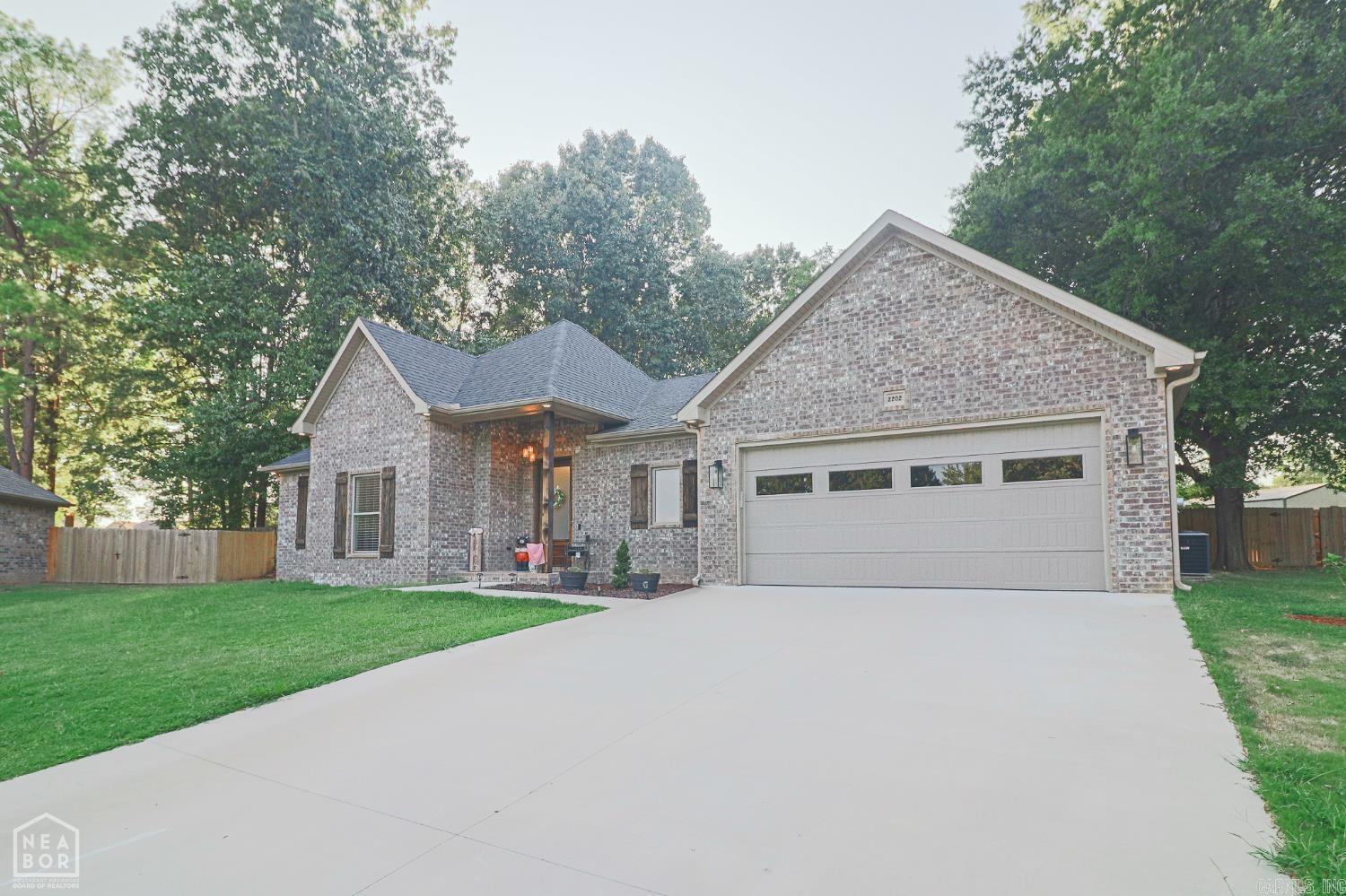 2202 N 29th  Paragould, AR