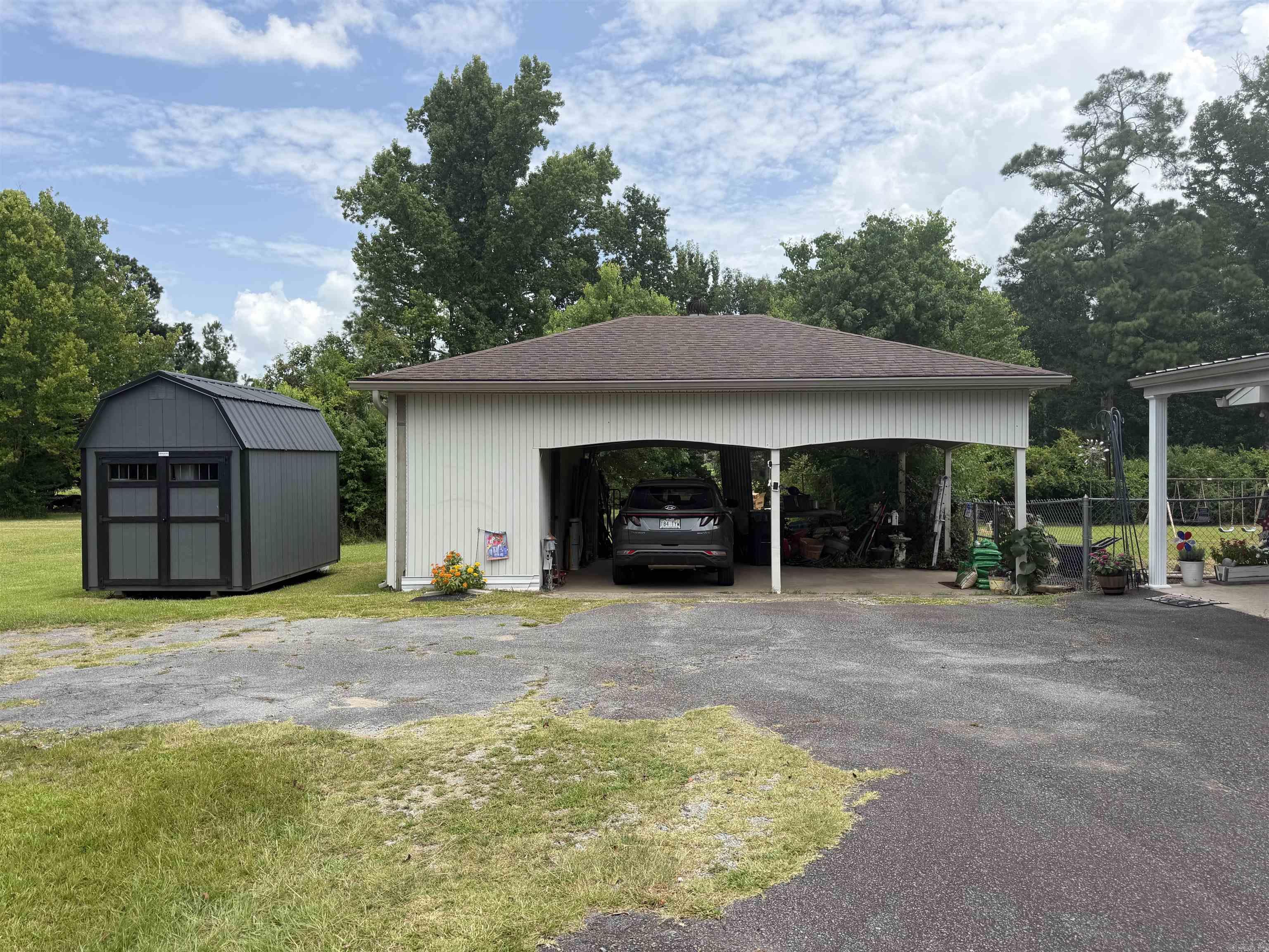 15995 N Hwy 425  Star City, AR