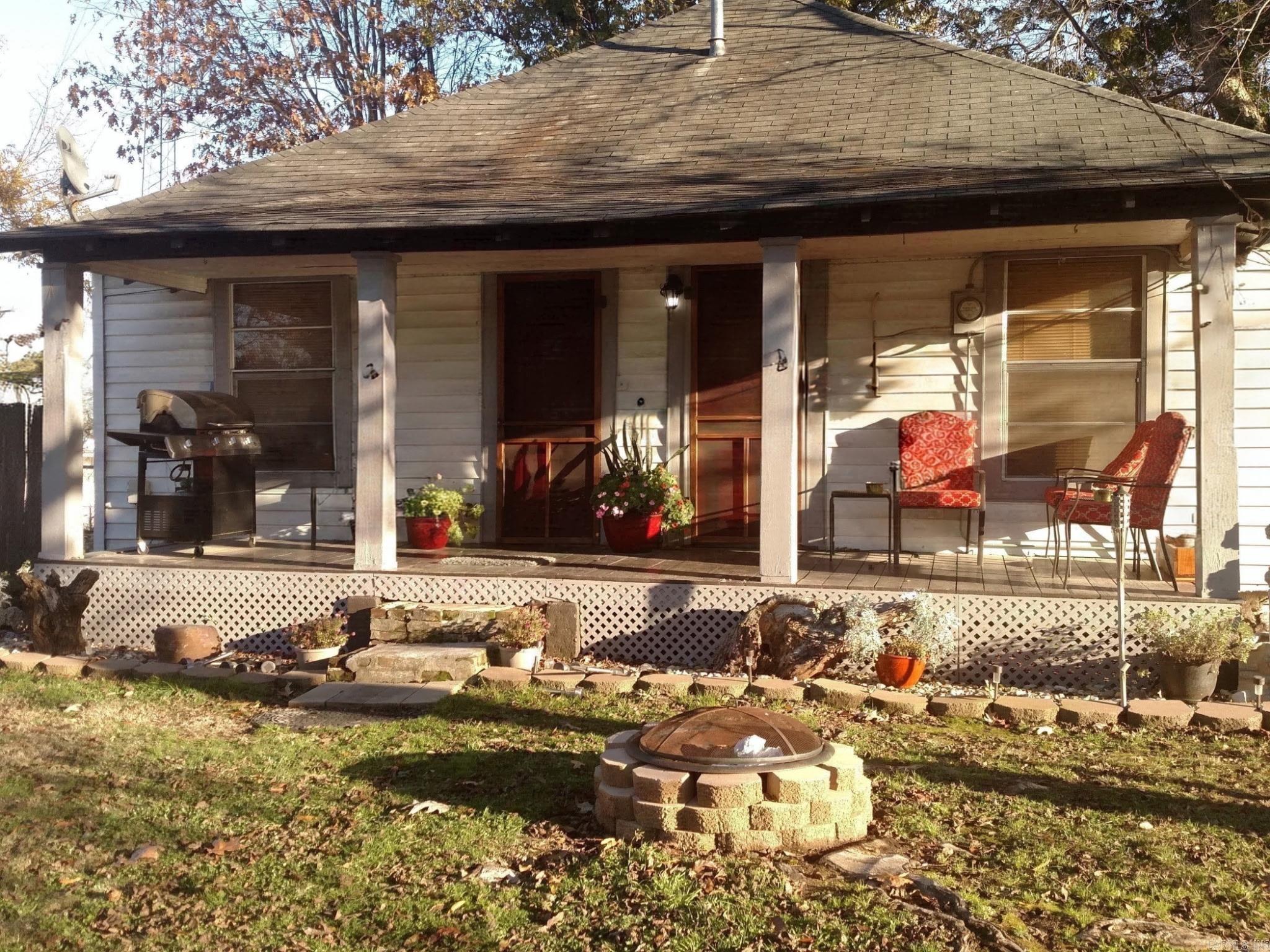 411 SW Lawrence St  Hoxie, AR