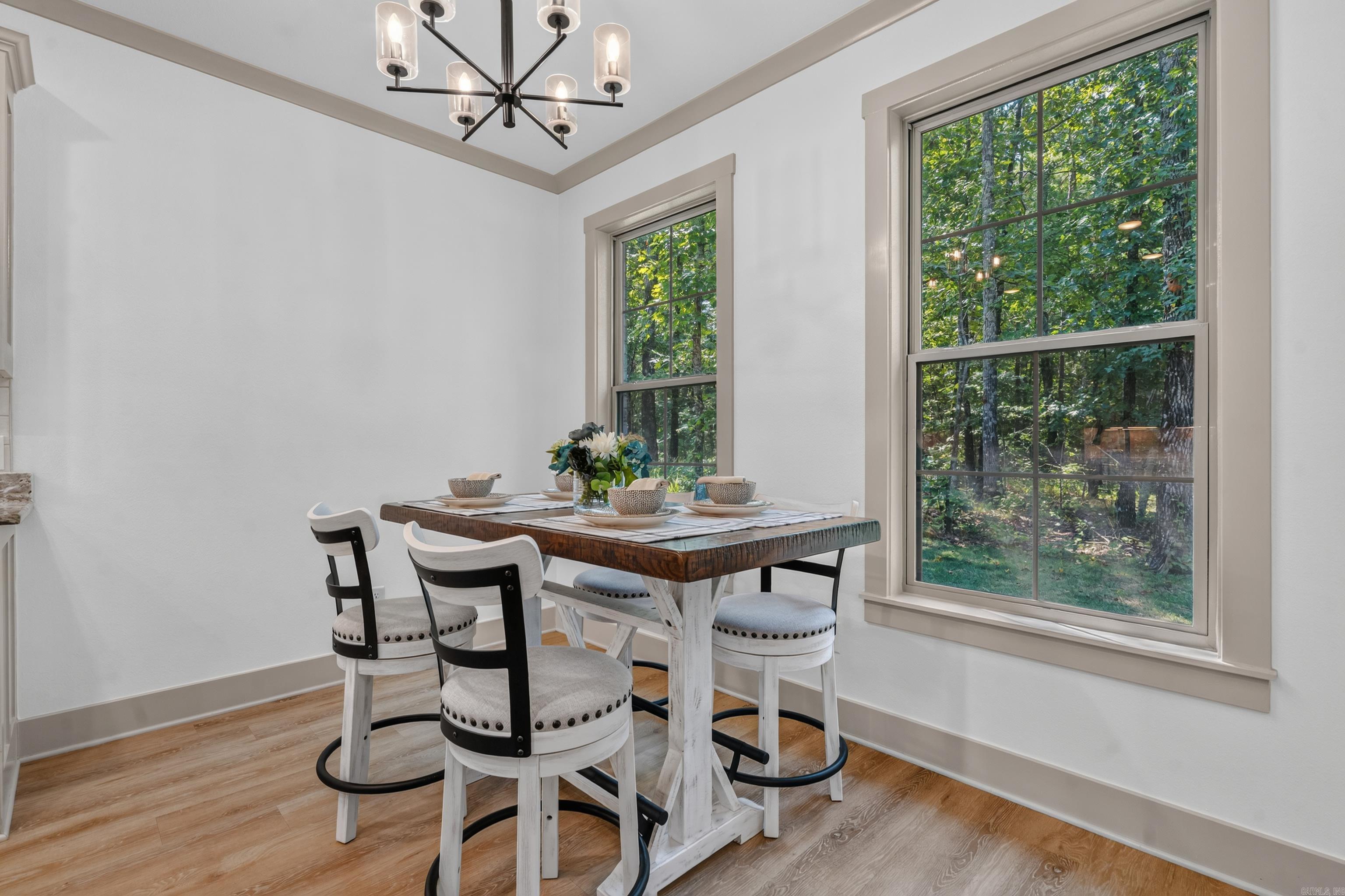 open dining area perfect for entertaining