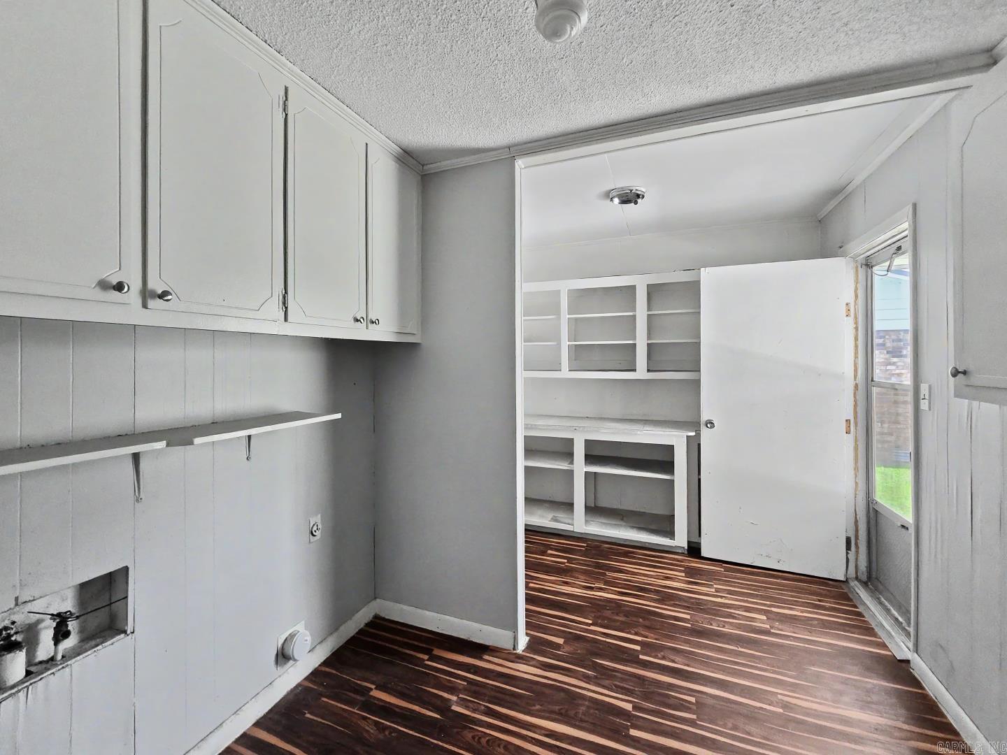 2907 Case  Paragould, AR