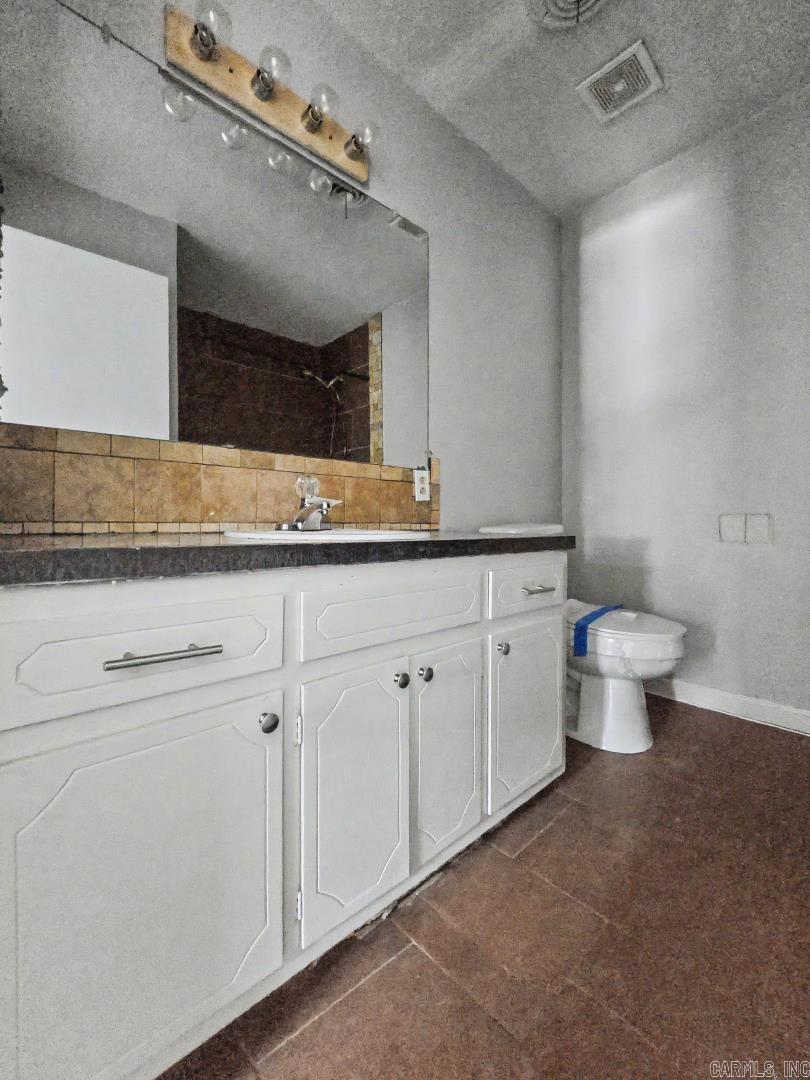 2907 Case  Paragould, AR