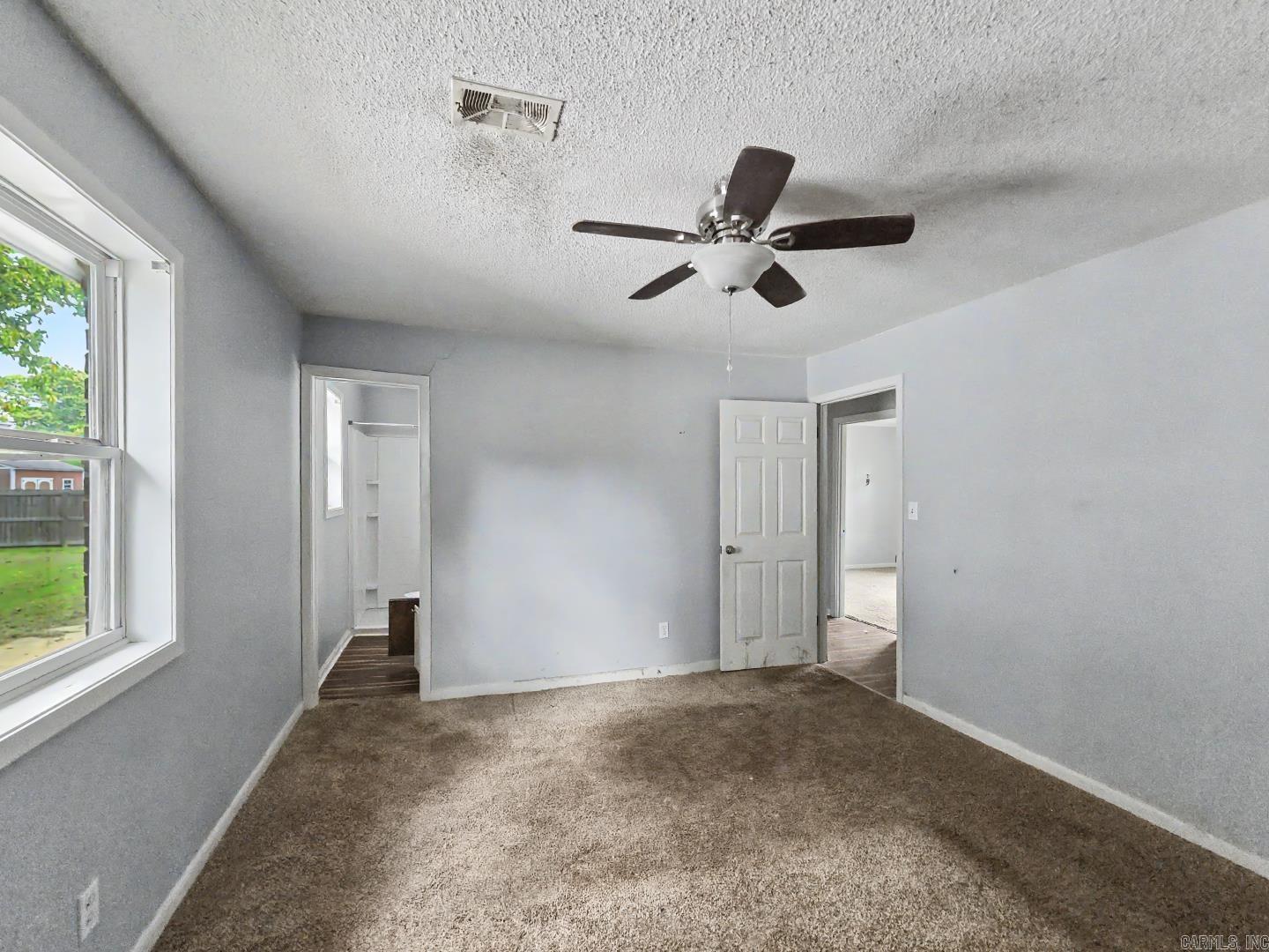 2907 Case  Paragould, AR