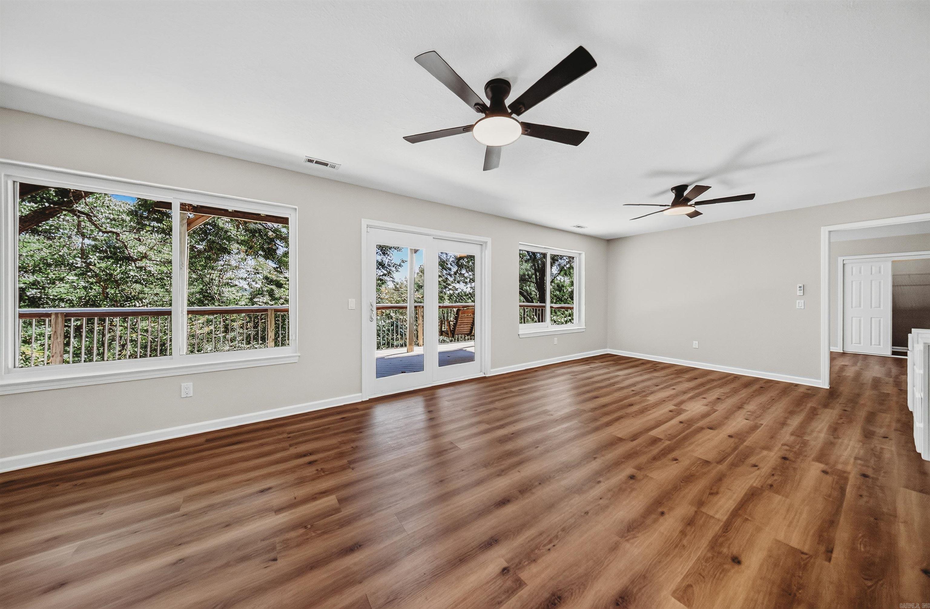 13638 Spring  Bentonville, AR