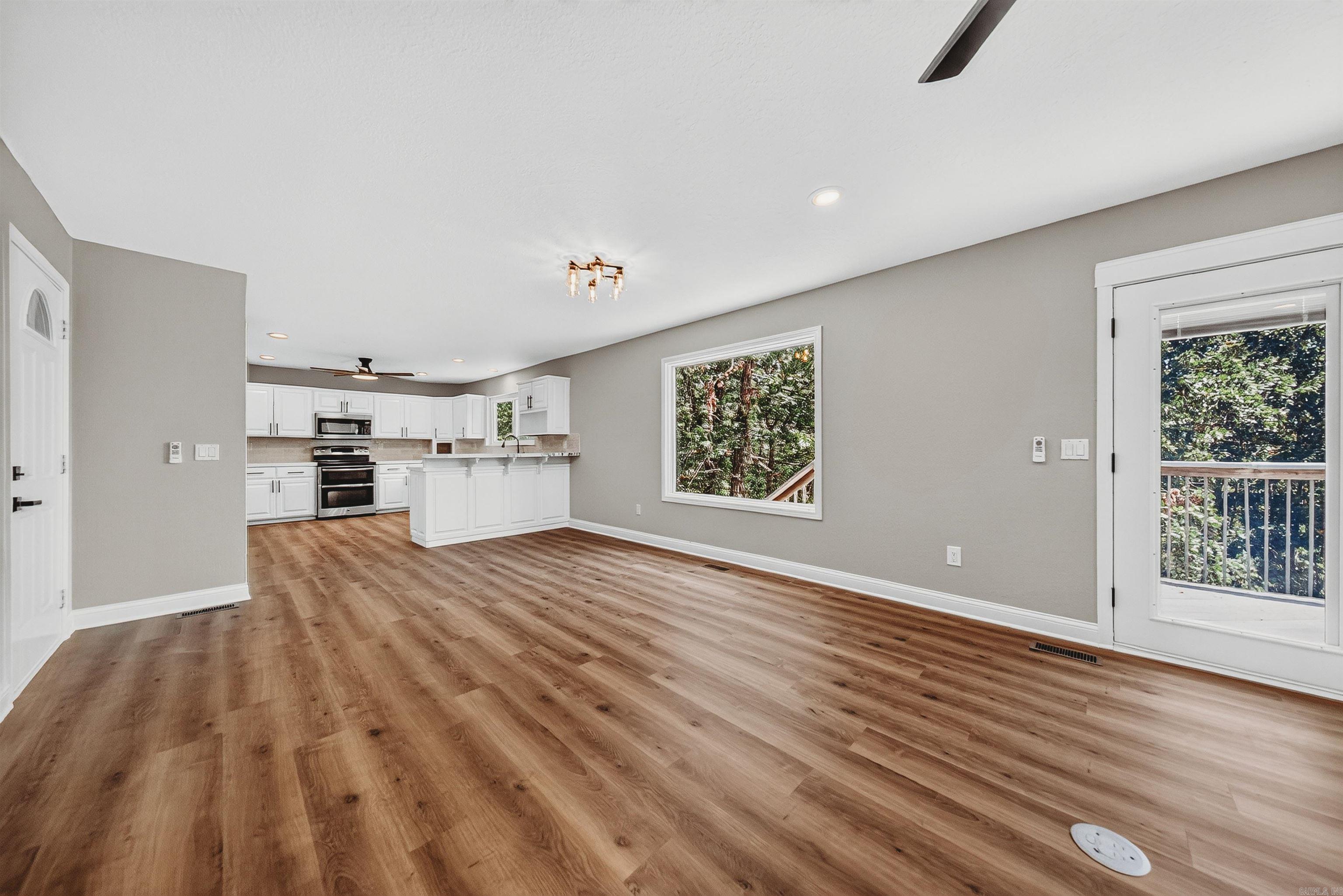 13638 Spring  Bentonville, AR
