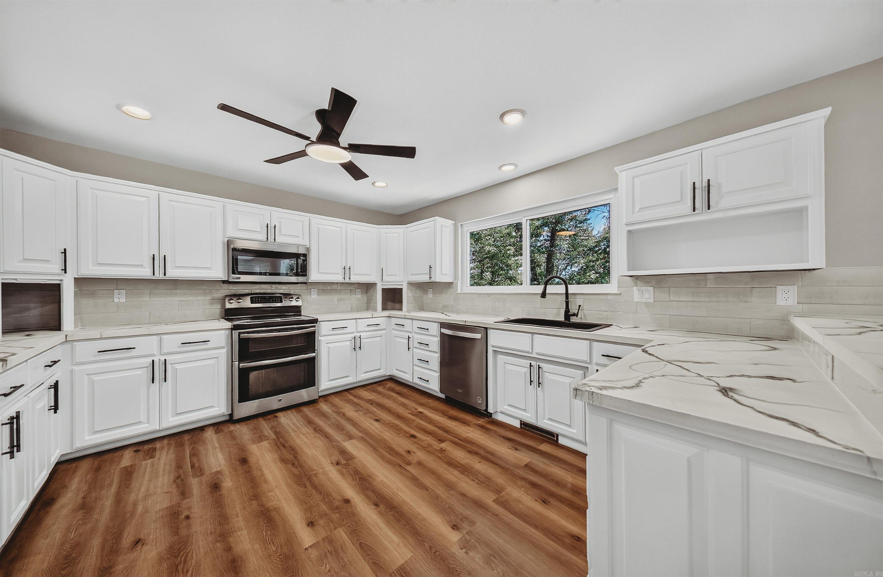 13638 Spring Road Bentonville, AR 71712