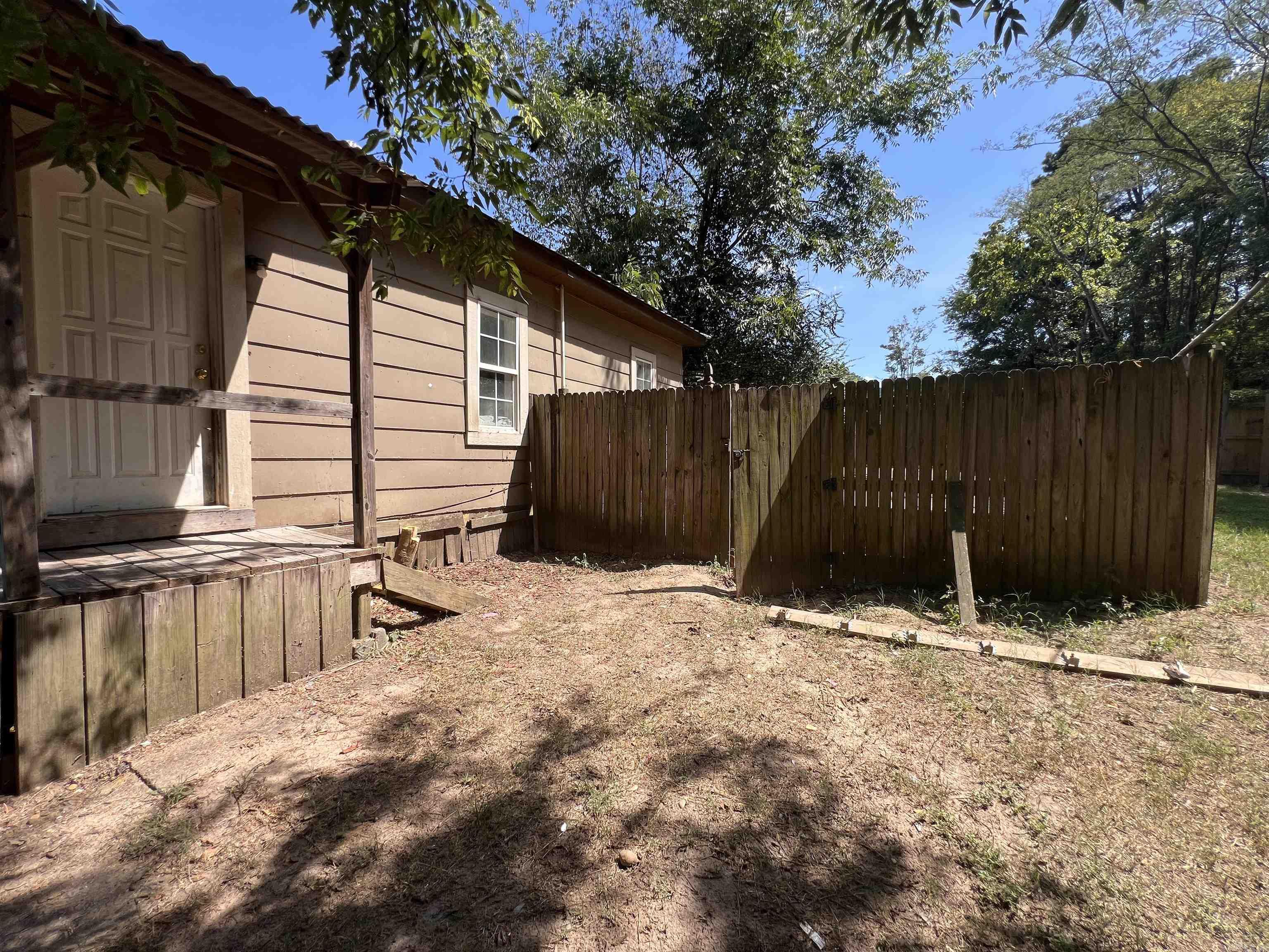 1605 & 1607 O'CONNELL  Arkadelphia, AR
