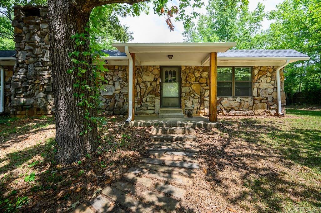 2911 Hwy 71 s  Mena, AR