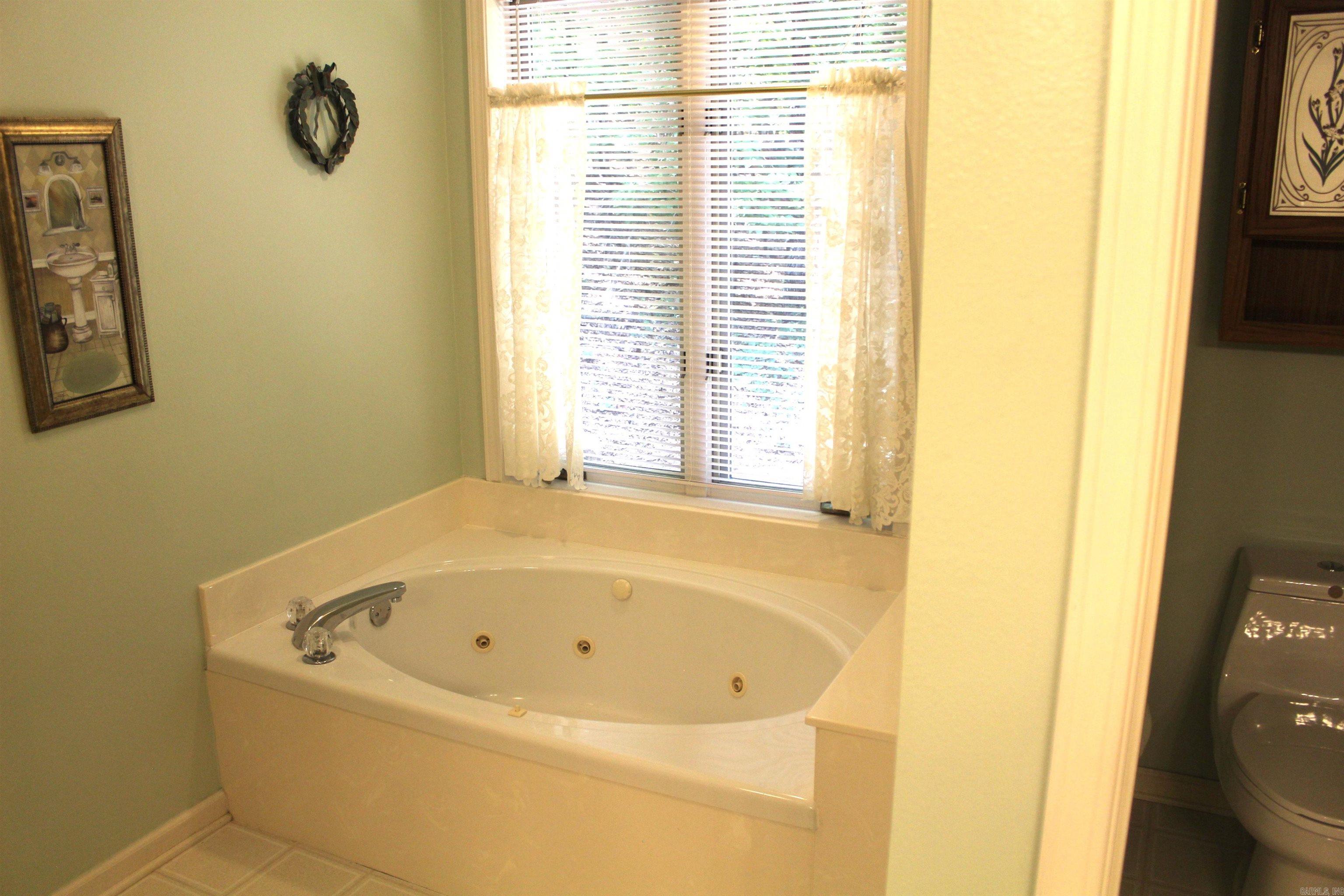 27 Almendra  Hot Springs Village, AR