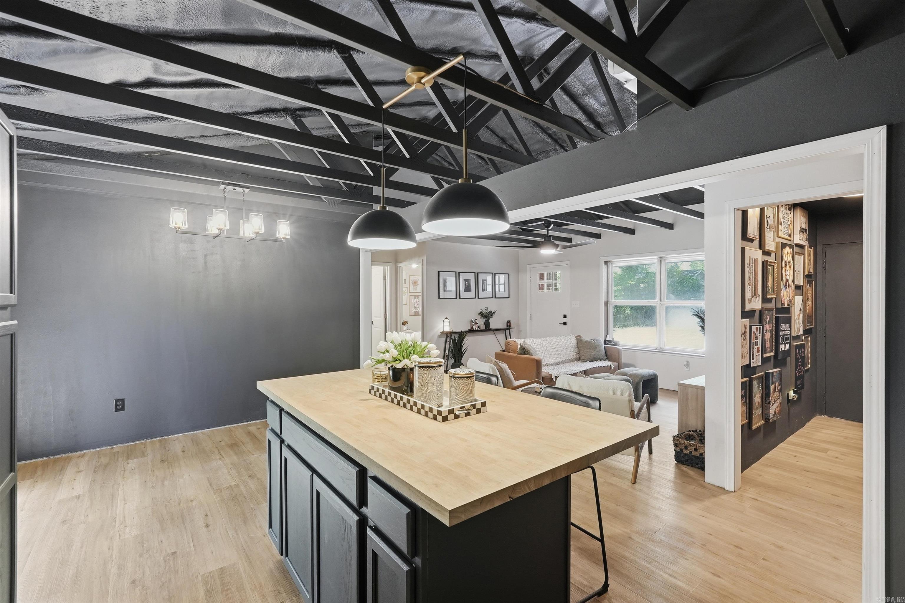 1003 W Moline  Malvern, AR