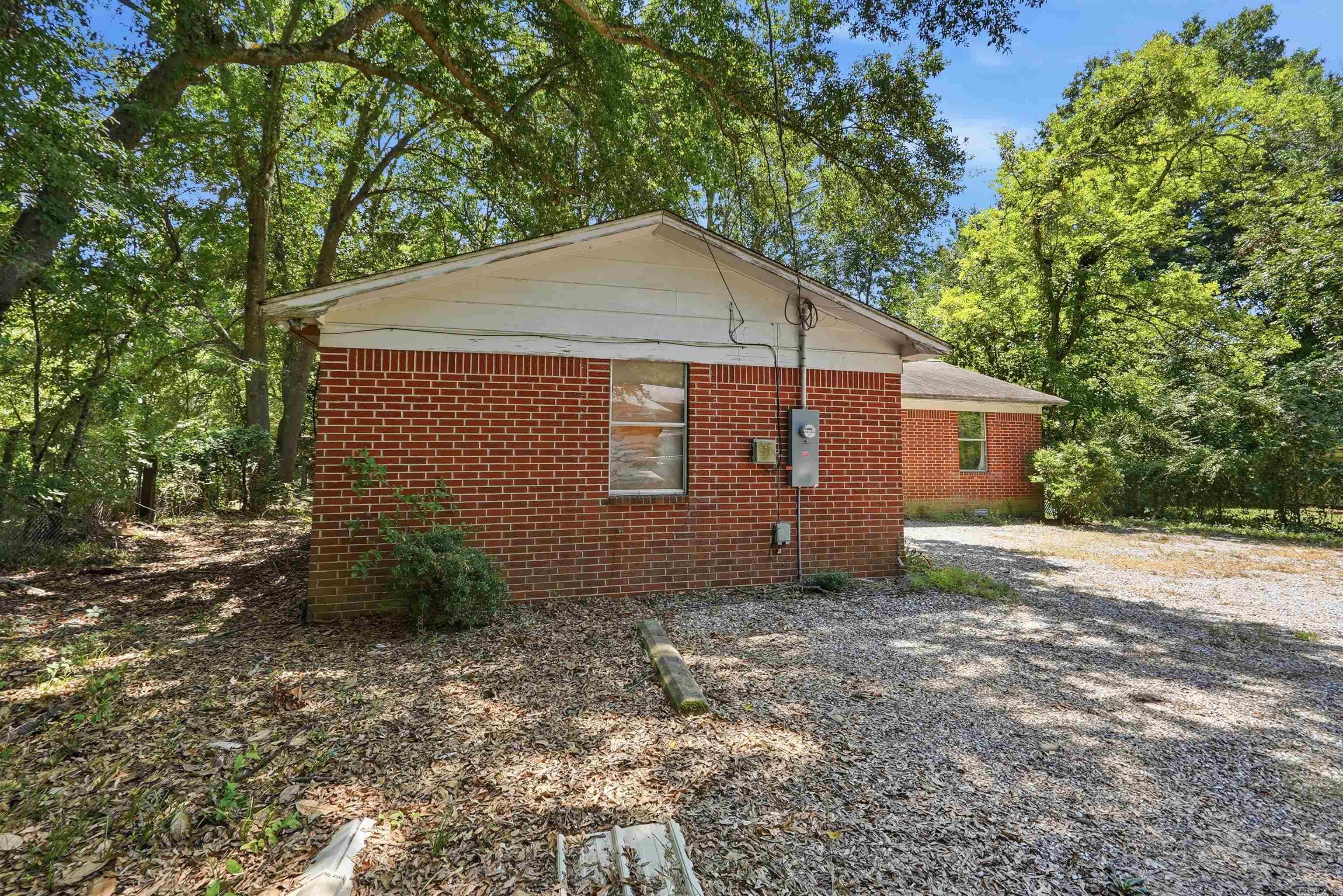 1003 W Moline  Malvern, AR