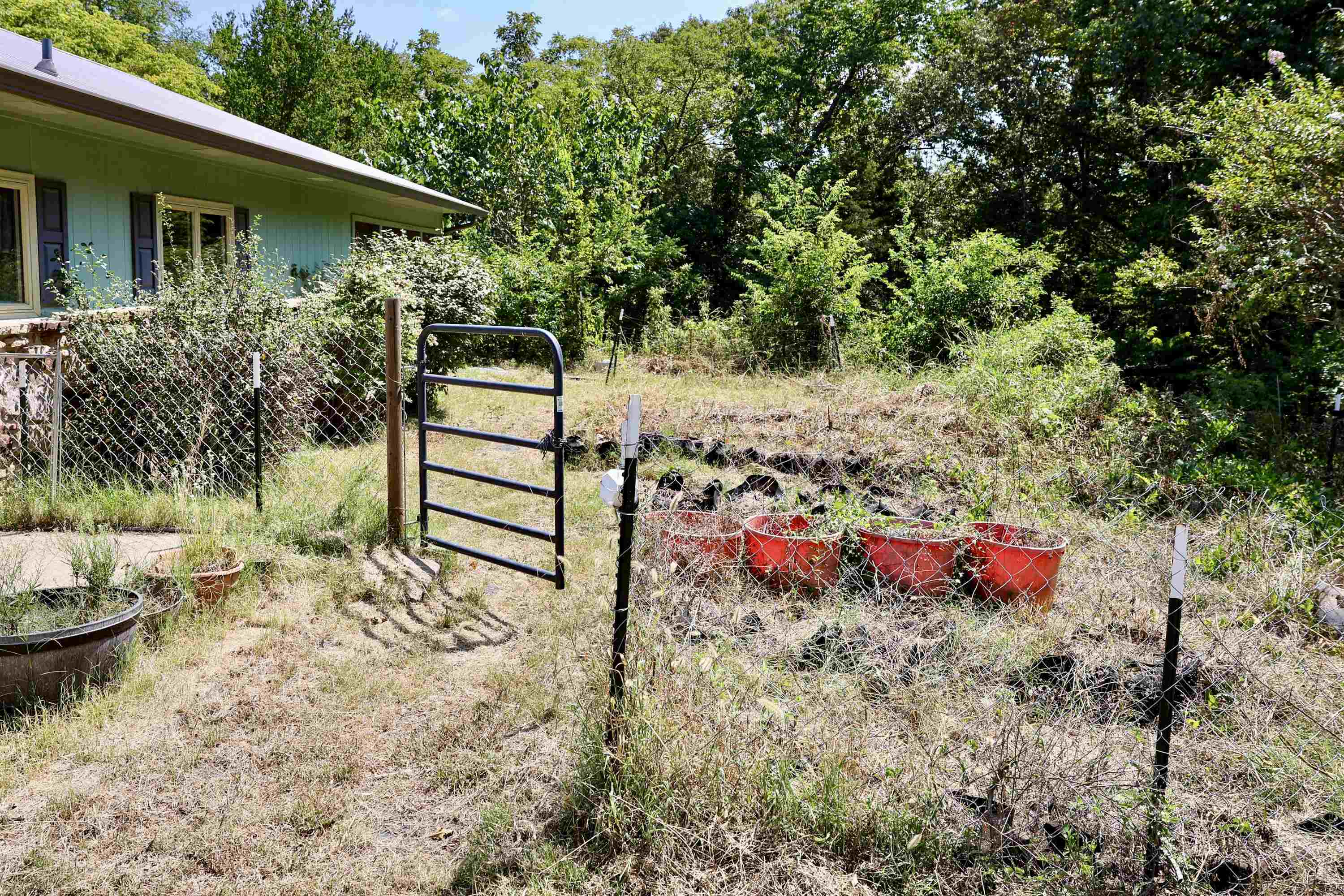 639 E Campground Road  Ash Flat, AR