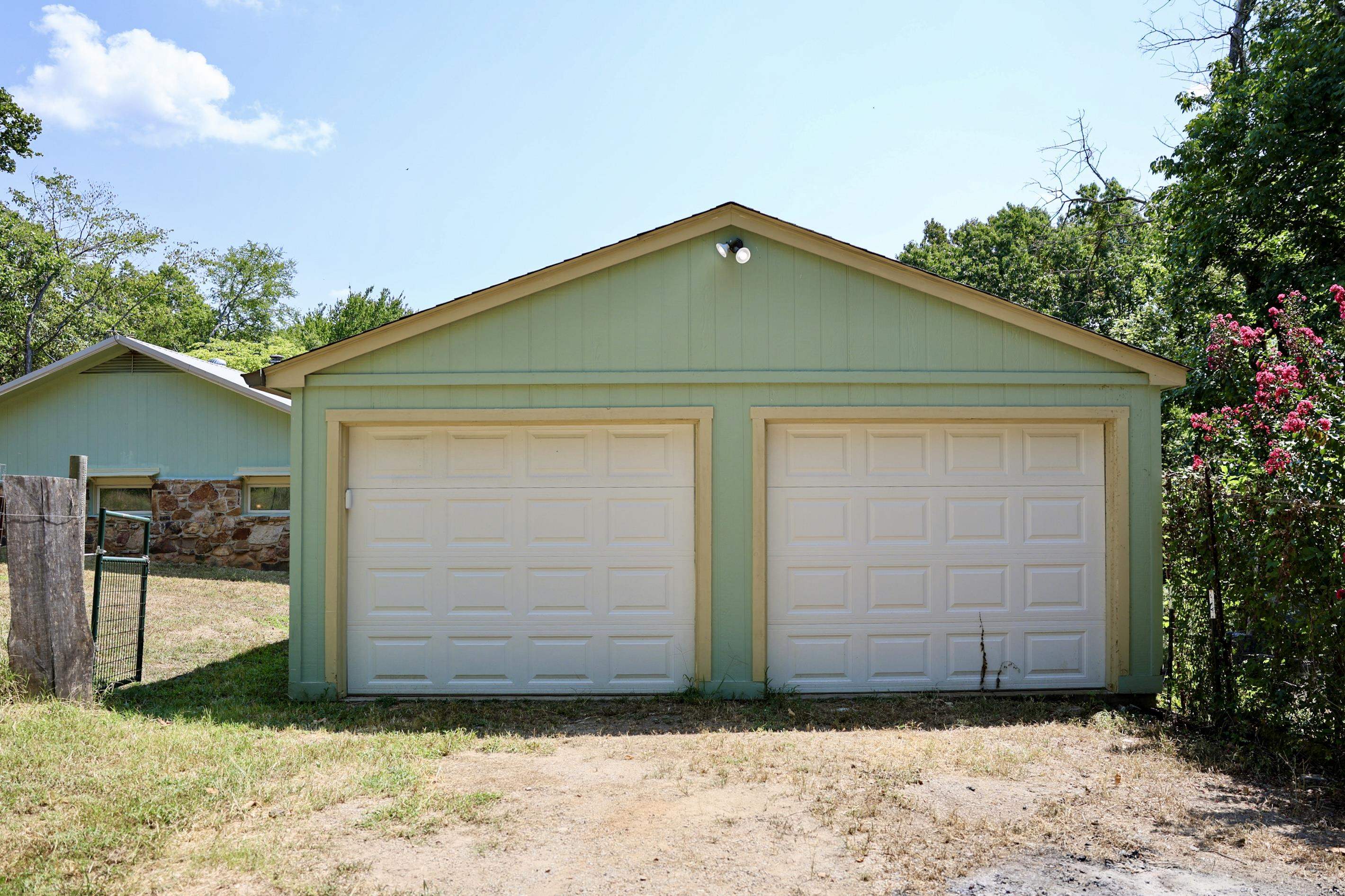 639 E Campground Road  Ash Flat, AR