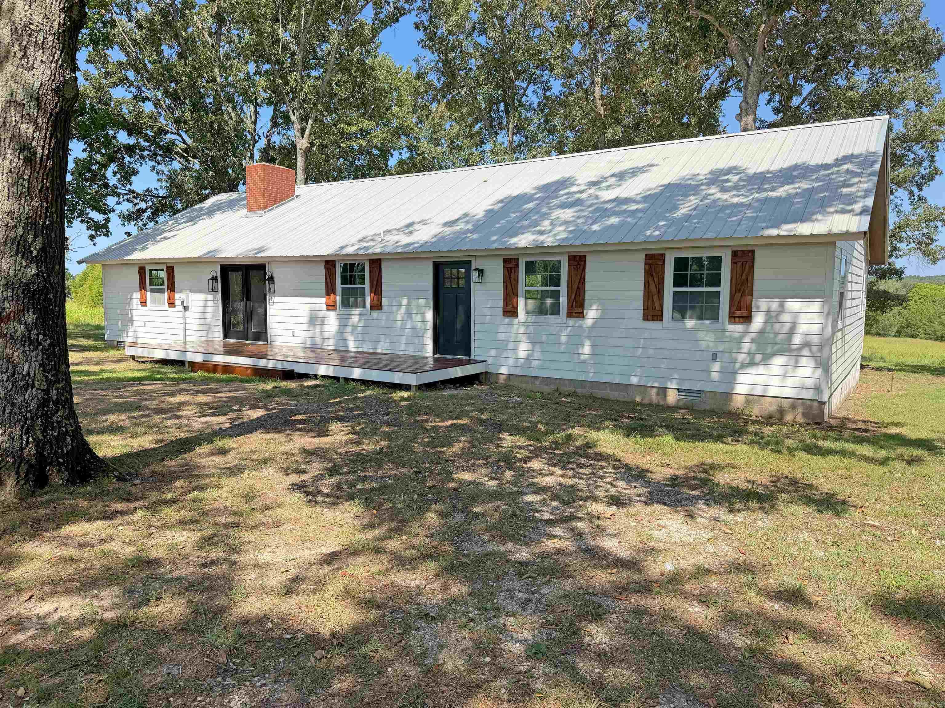 101  Summer Meadows  Mountain View, AR