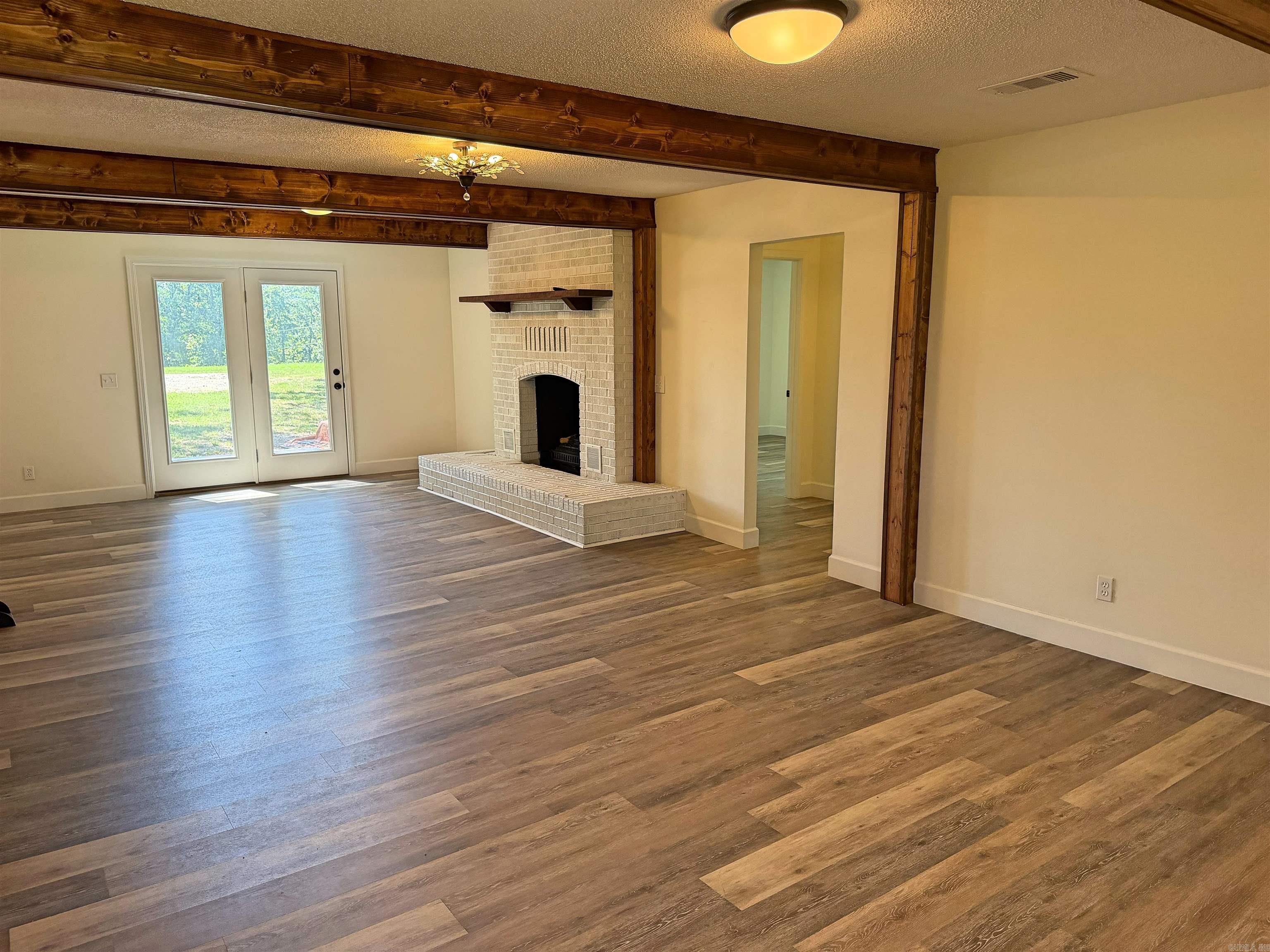 101 Summer Meadows  Mountain View, AR