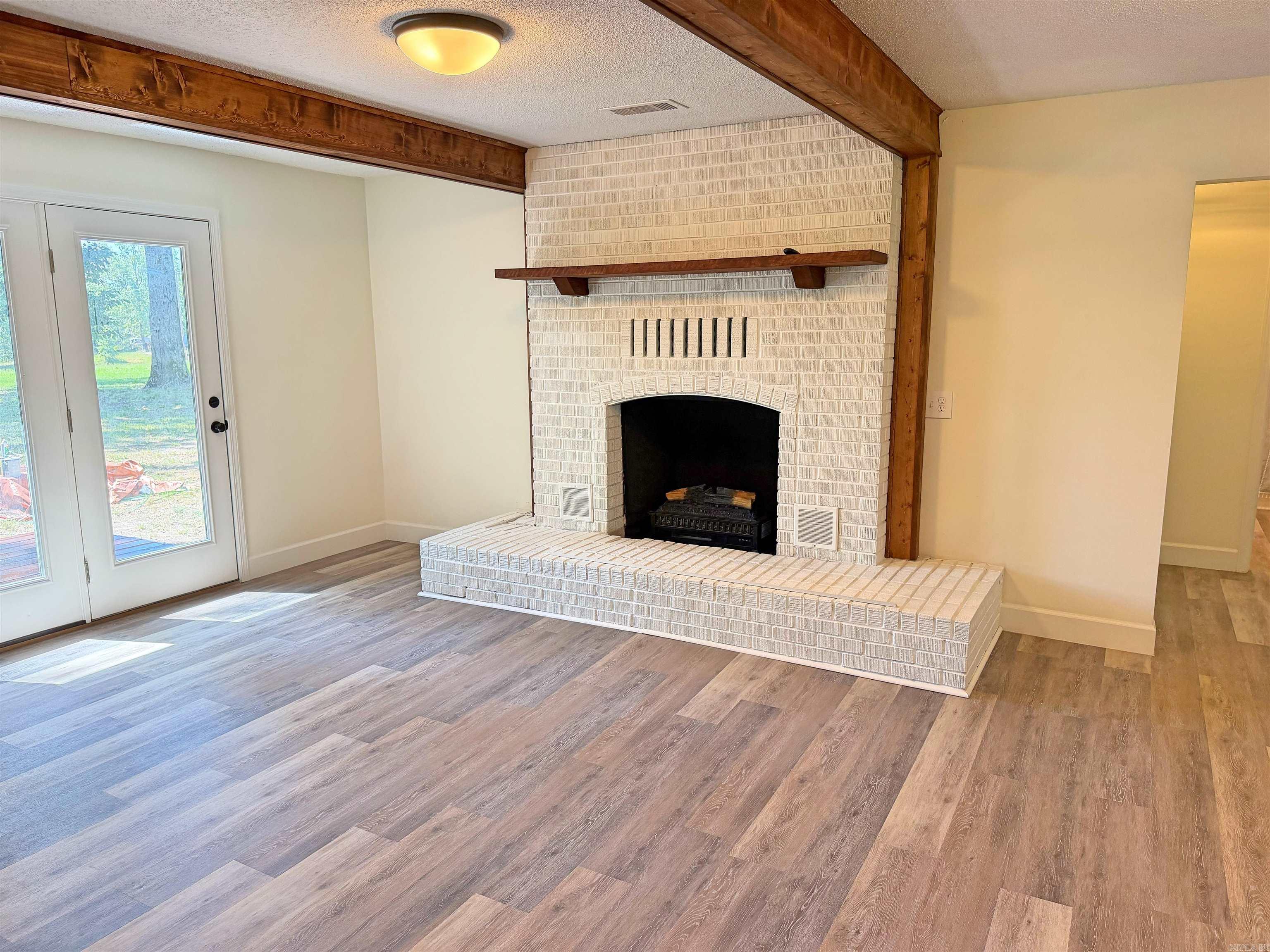 101 Summer Meadows  Mountain View, AR