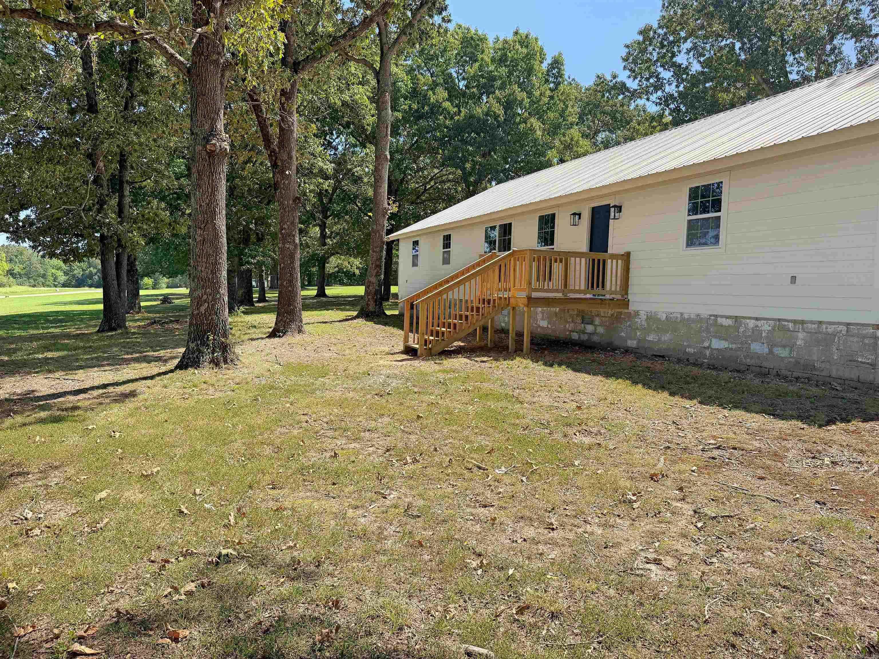 101 Summer Meadows  Mountain View, AR