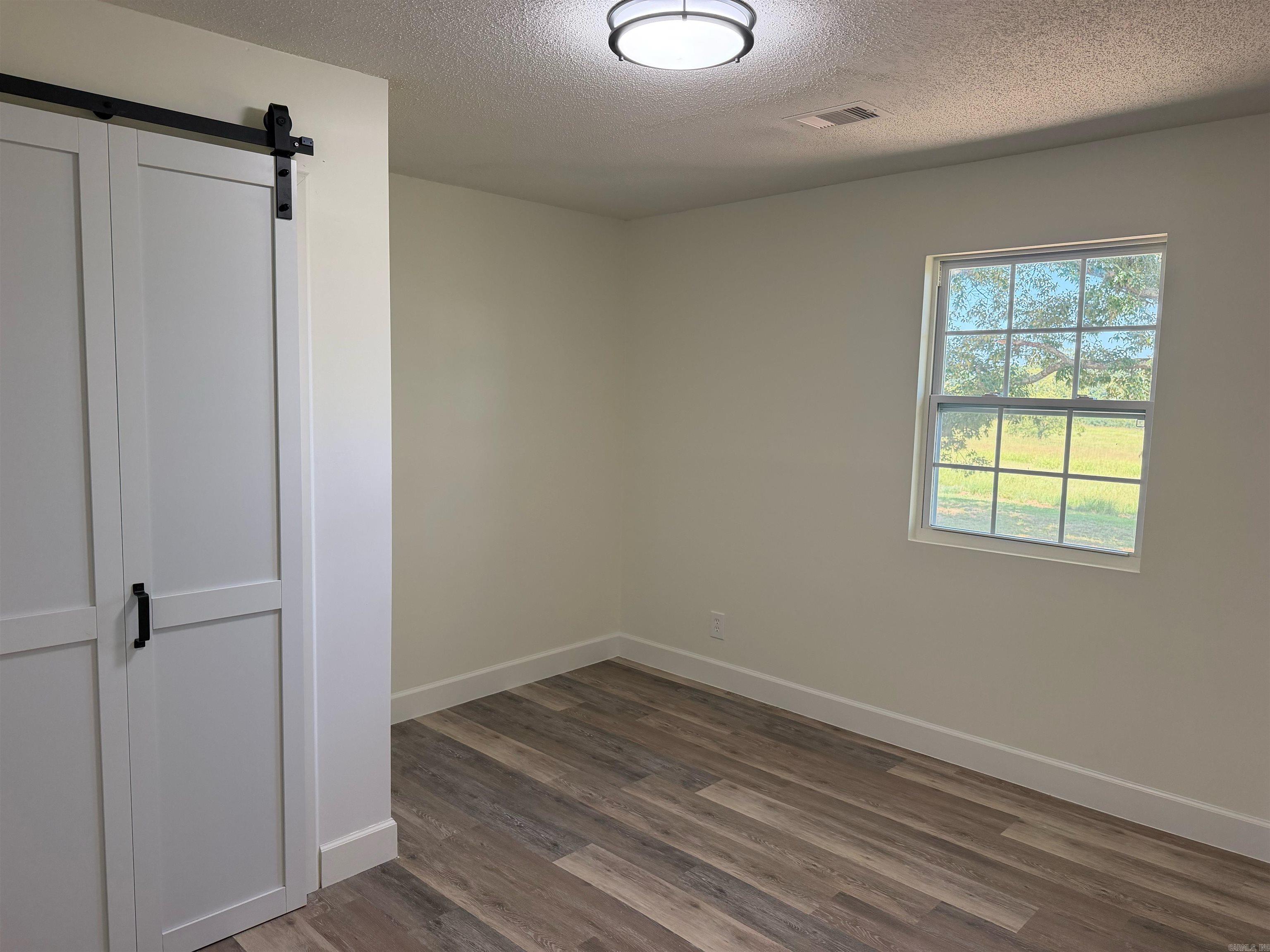 101 Summer Meadows  Mountain View, AR