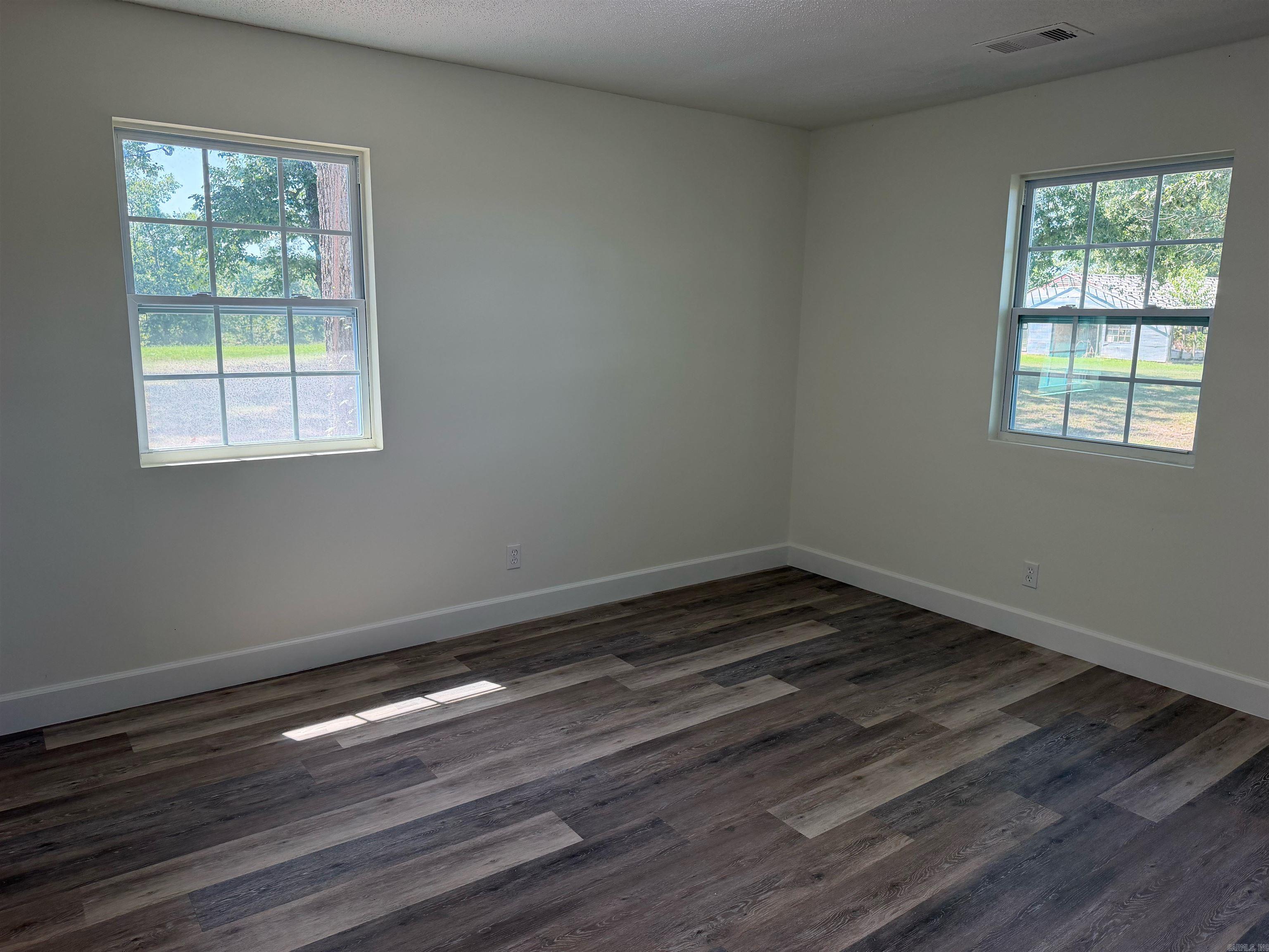101 Summer Meadows  Mountain View, AR