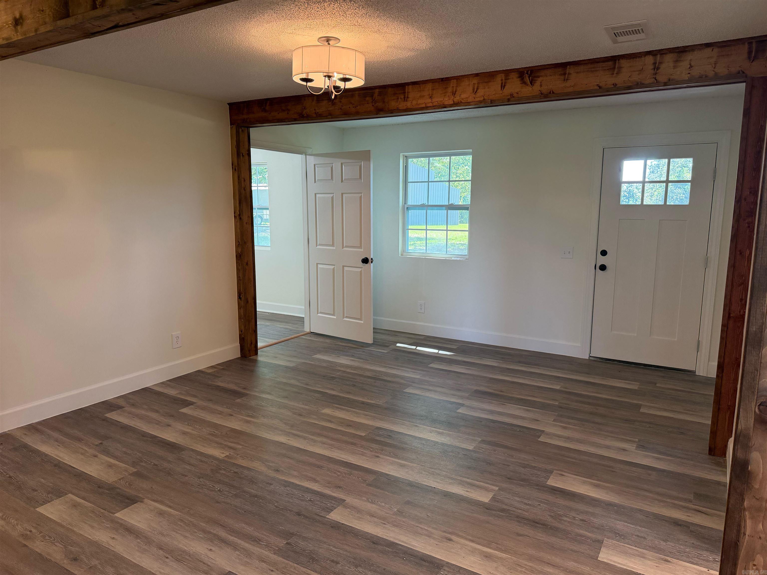 101 Summer Meadows  Mountain View, AR