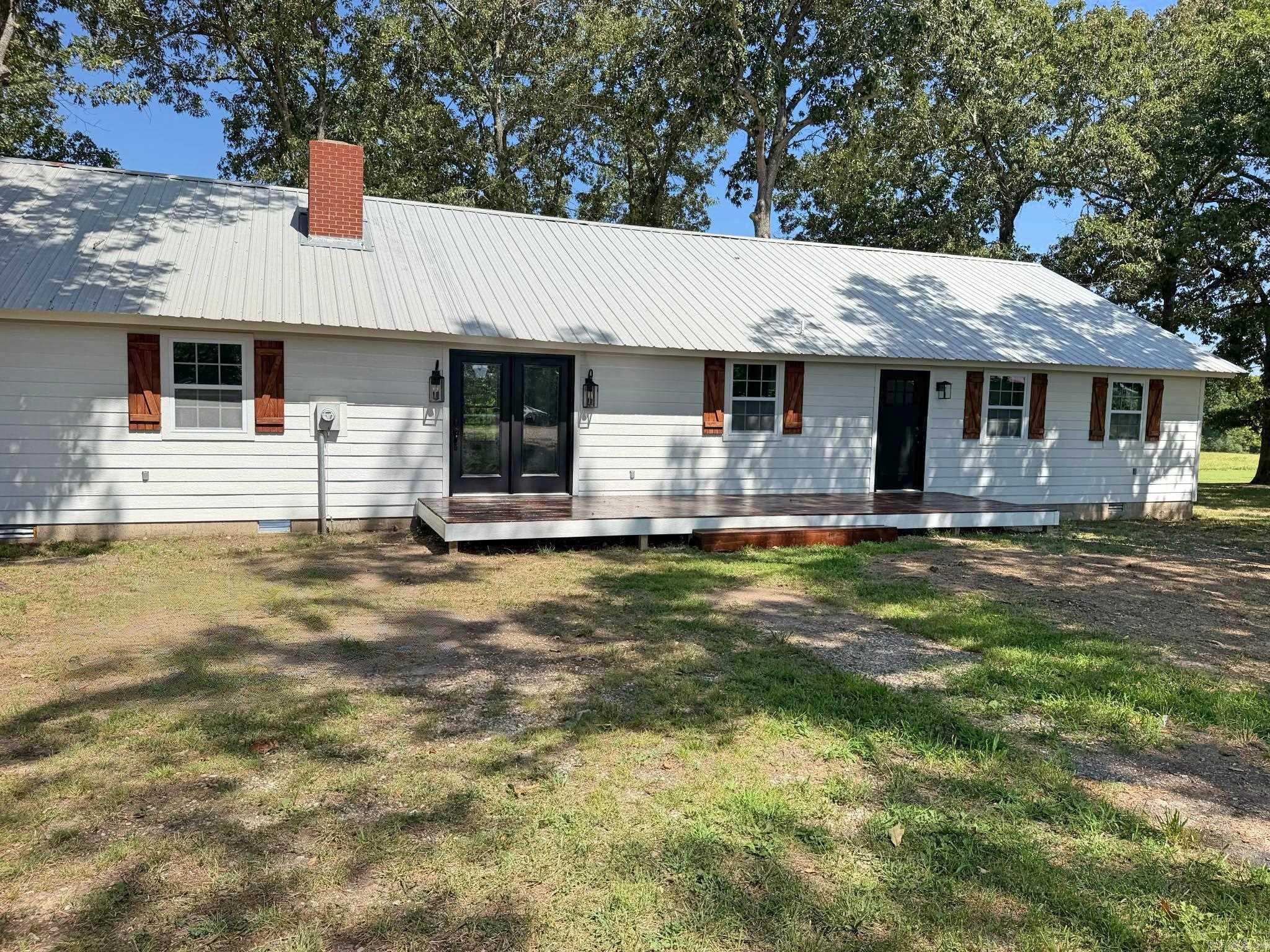 101 Summer Meadows  Mountain View, AR