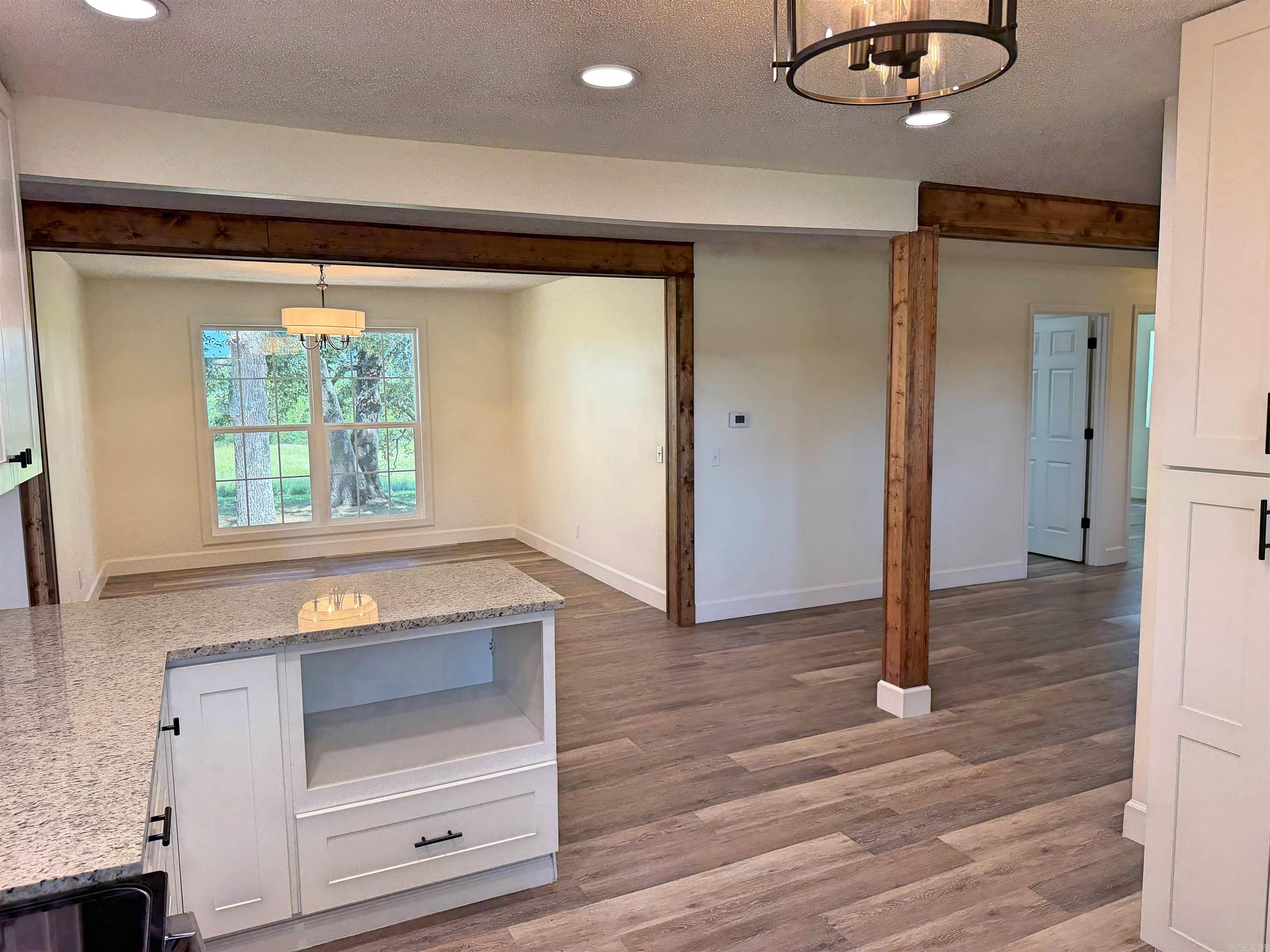 101 Summer Meadows  Mountain View, AR