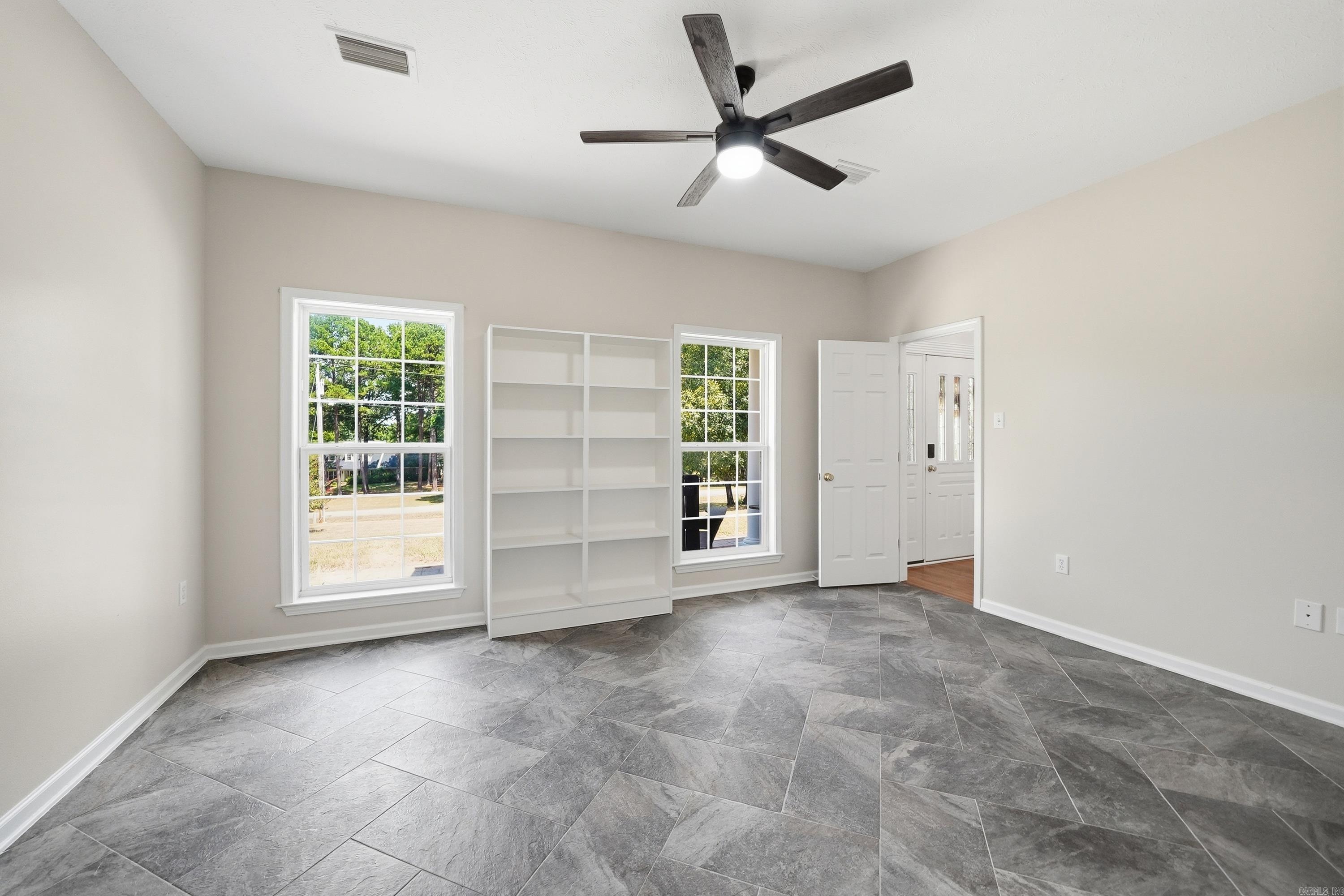 9 Summer Hill  Greenbrier, AR