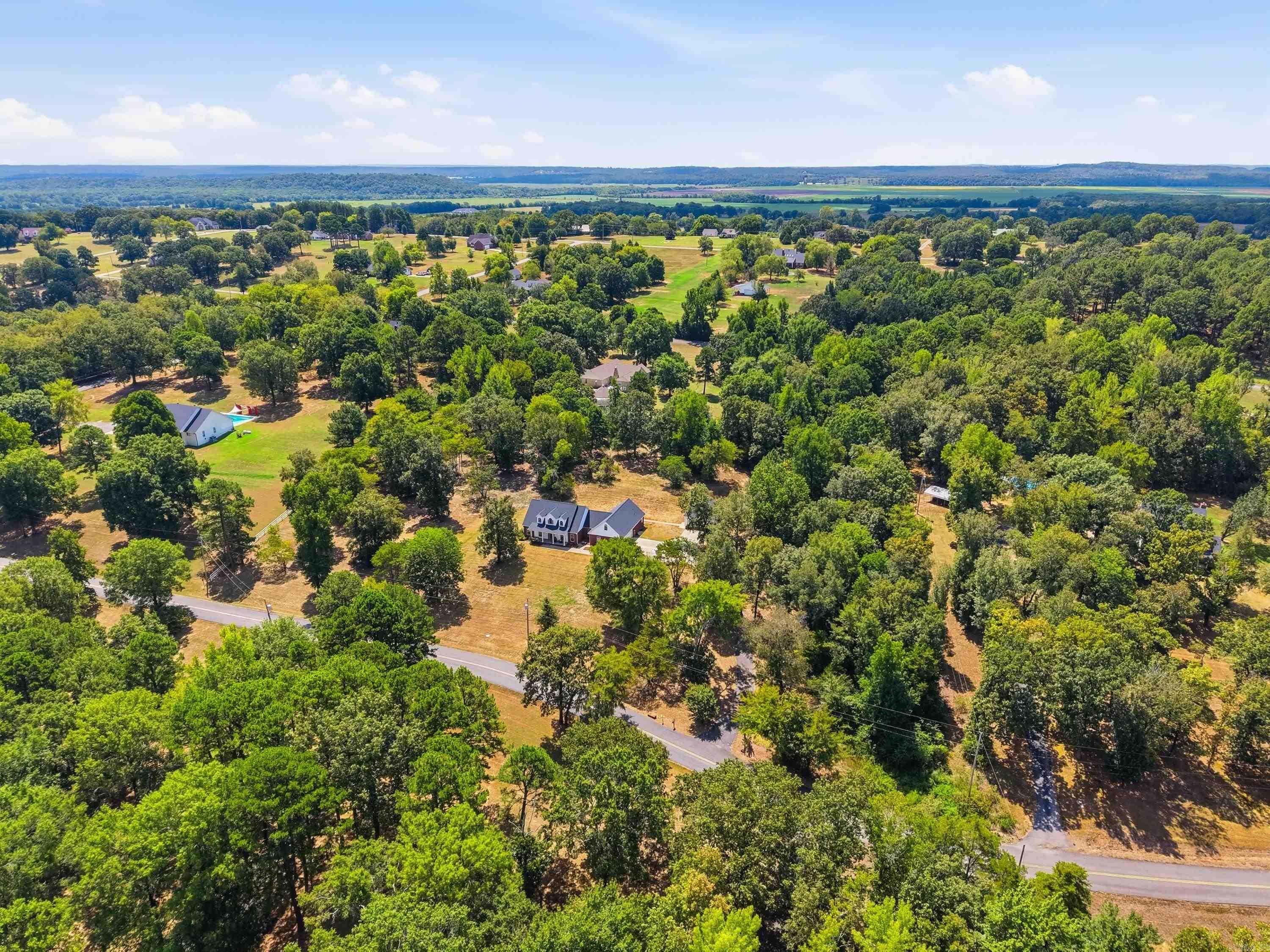 9 Summer Hill  Greenbrier, AR