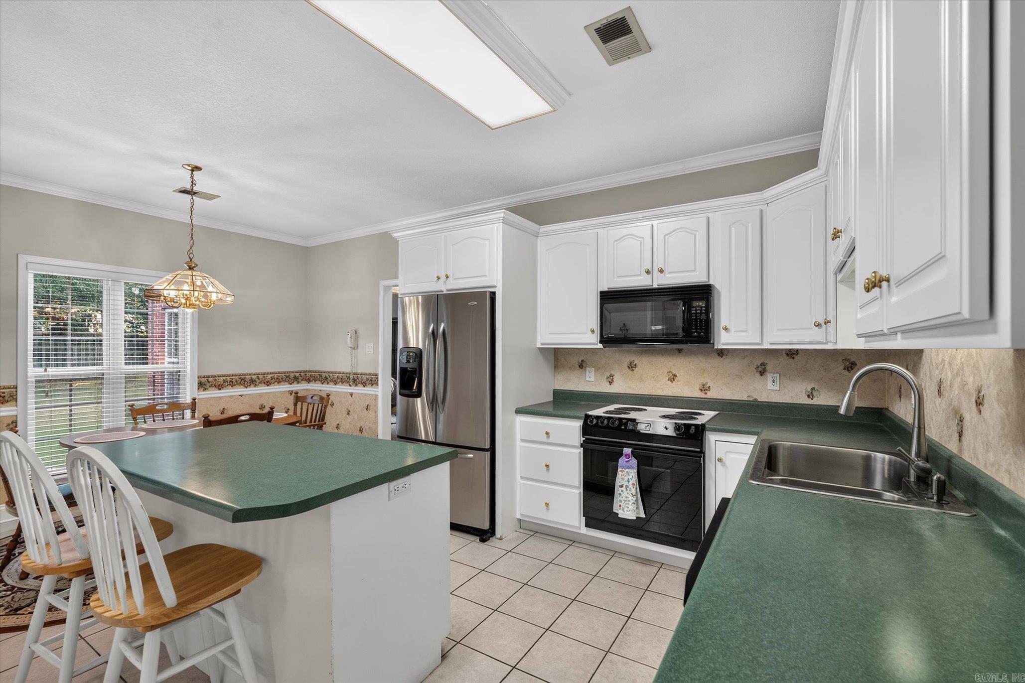 2009 Stillwater Drive  Jonesboro, AR