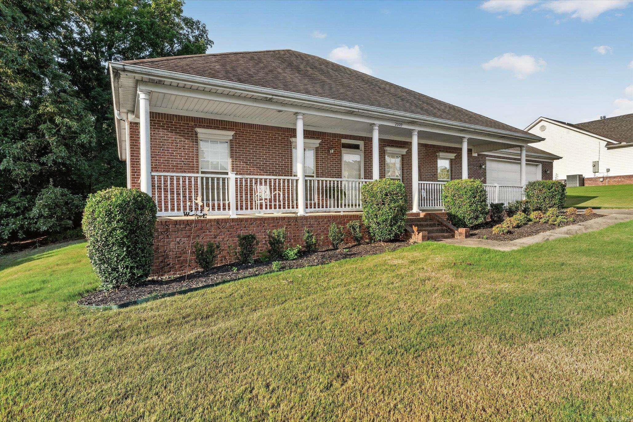 2009 Stillwater Drive  Jonesboro, AR