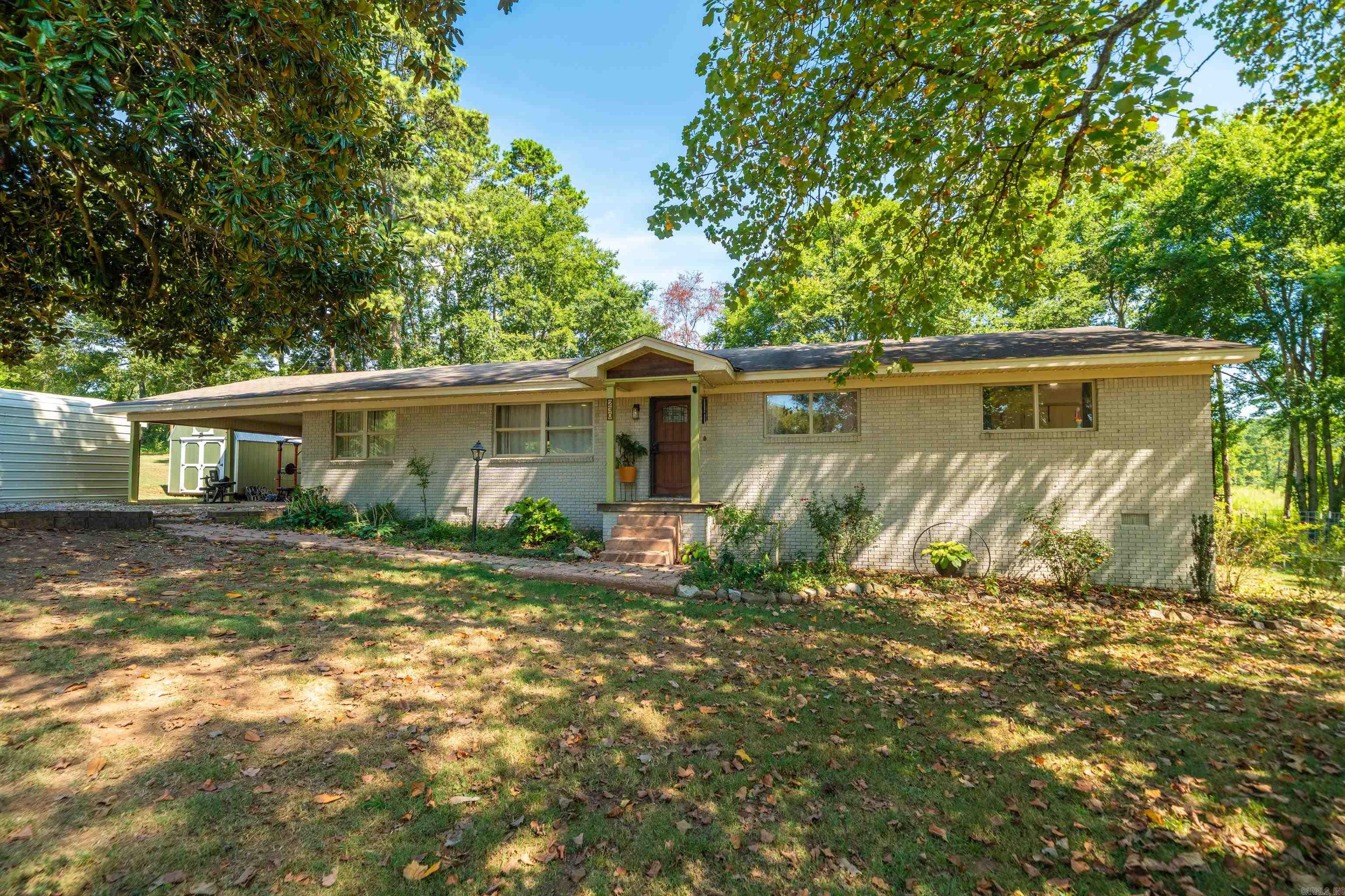 230  Cove  Malvern, AR