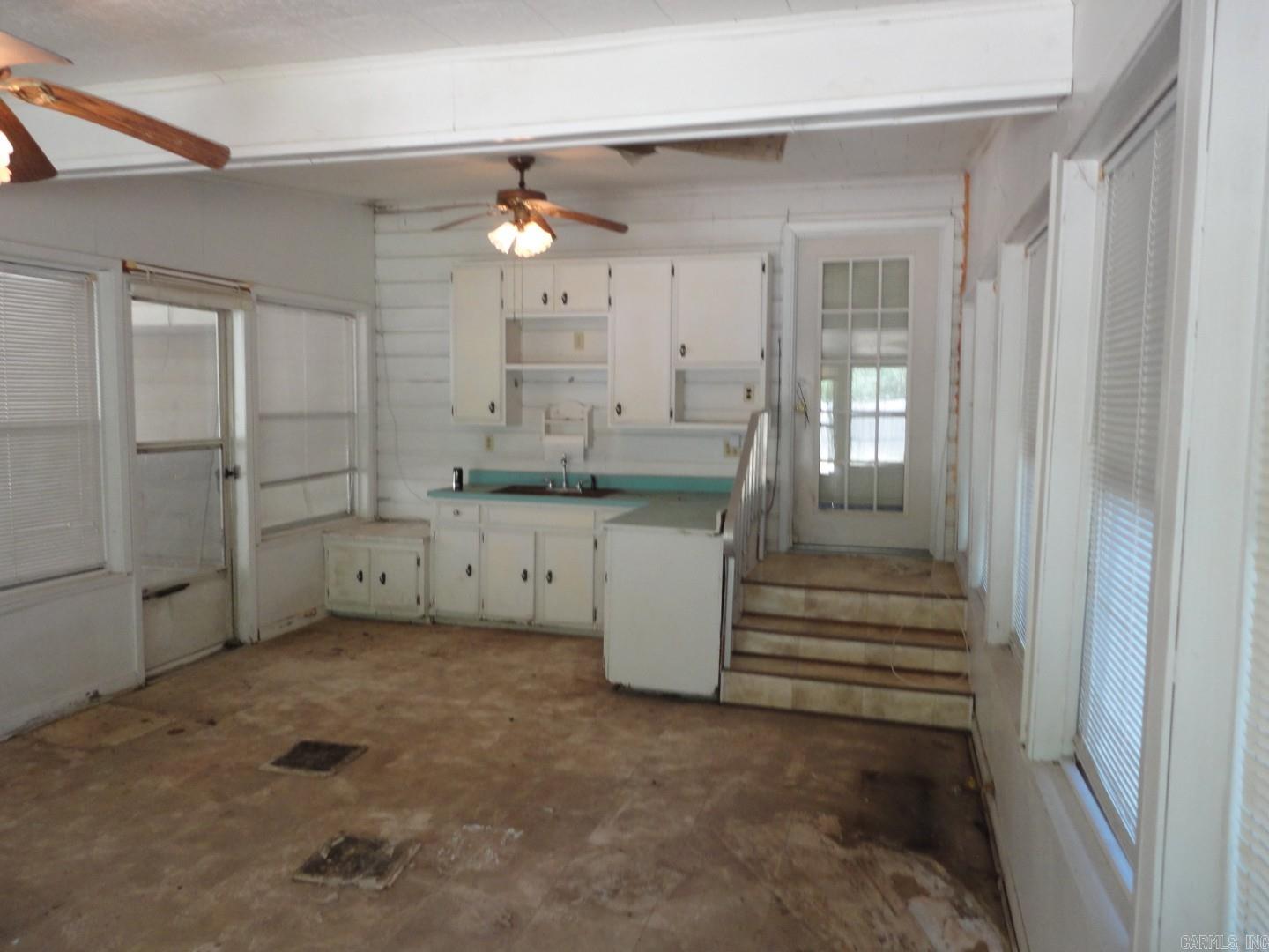 802 W 8th  Crossett, AR