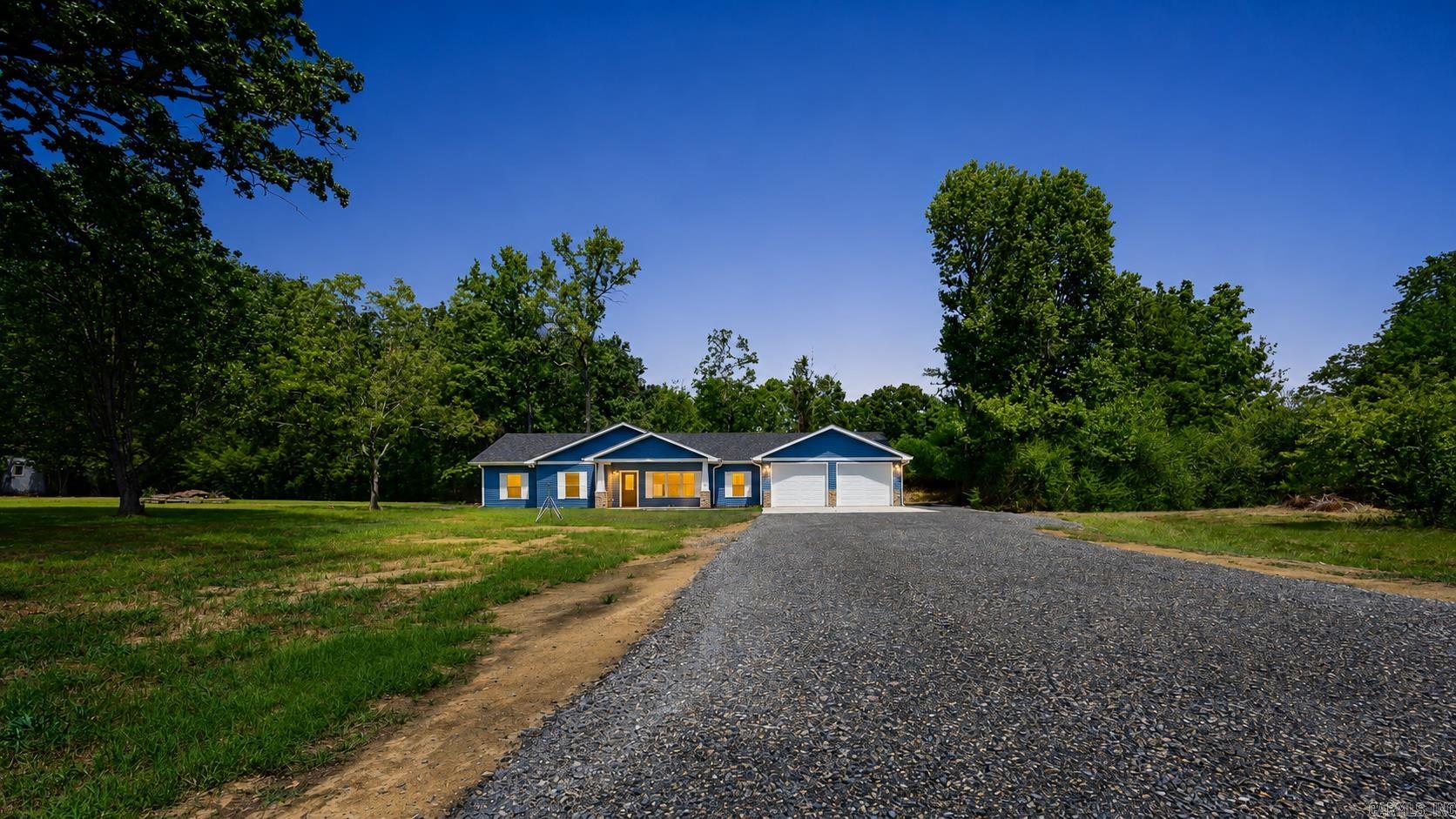 1625  Bolton  Mena, AR