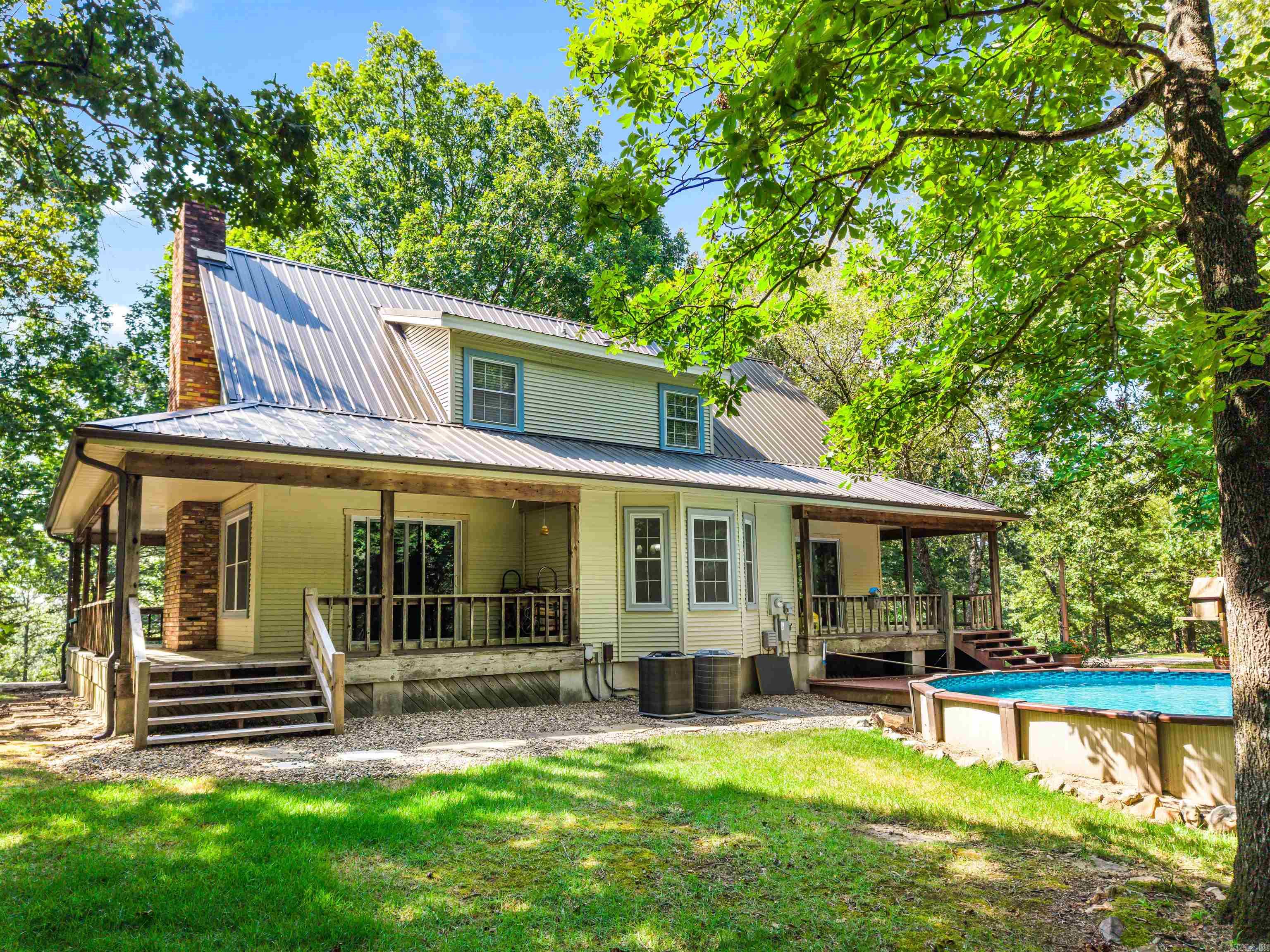 381 E Strawberry  Jessieville, AR