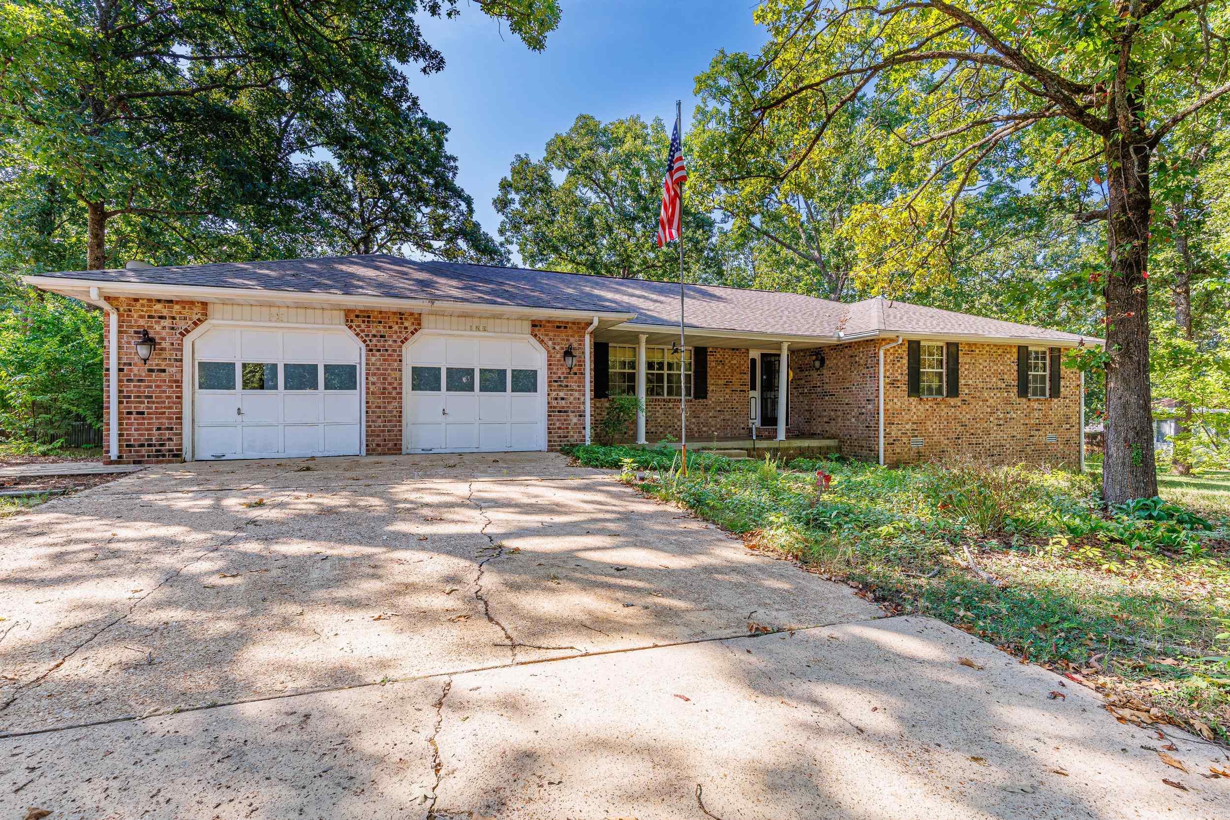 120  Kingsway Circle  Mountain Home, AR