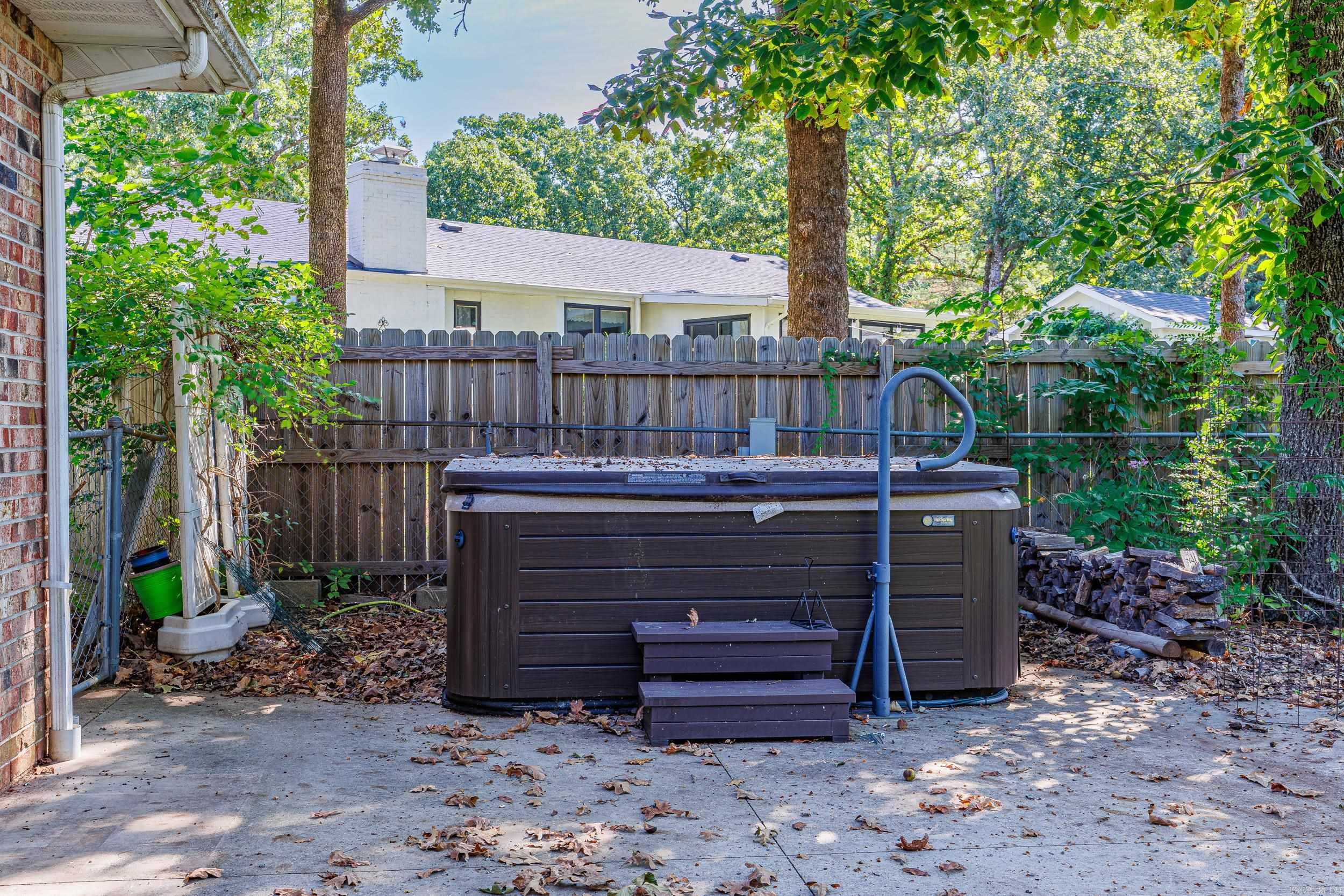 120 Kingsway Circle  Mountain Home, AR