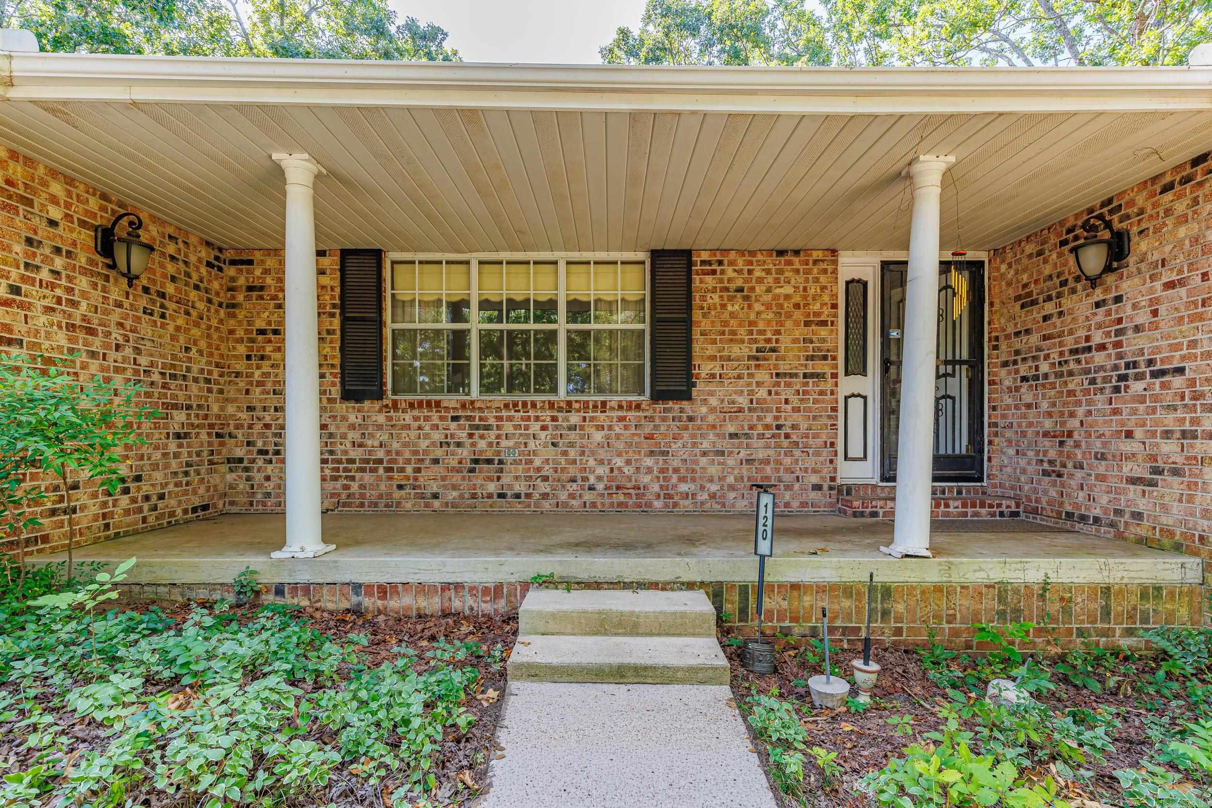 120 Kingsway Circle  Mountain Home, AR