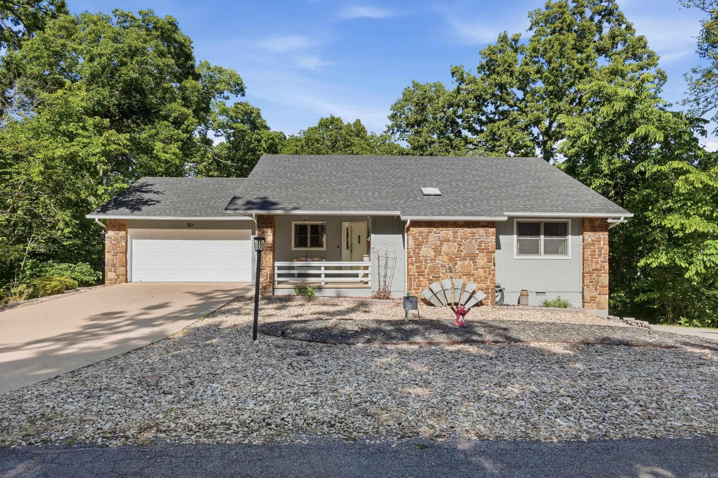 50  Ruthwell Drive  Bella Villa, AR