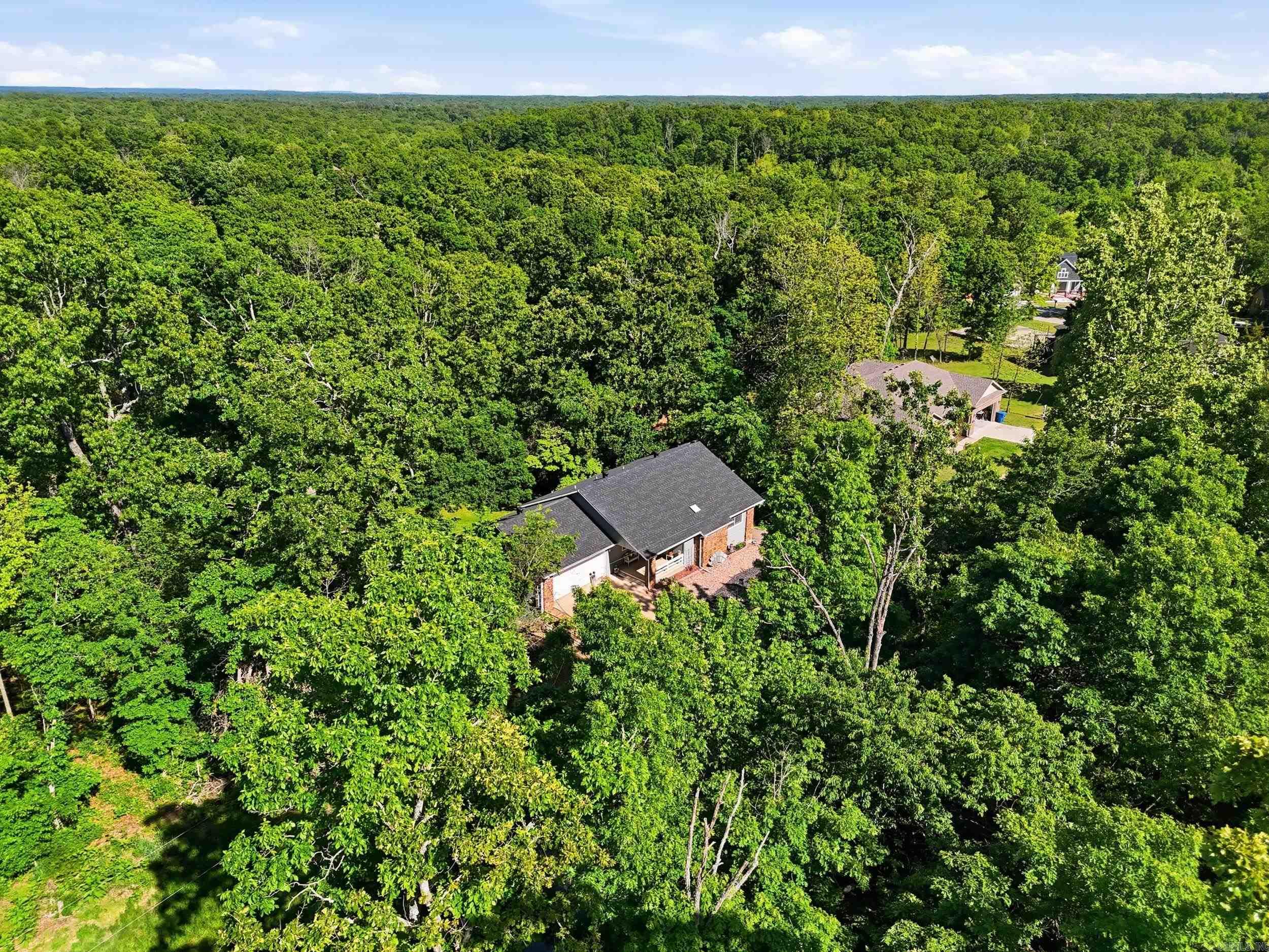 50 Ruthwell Drive  Bella Villa, AR