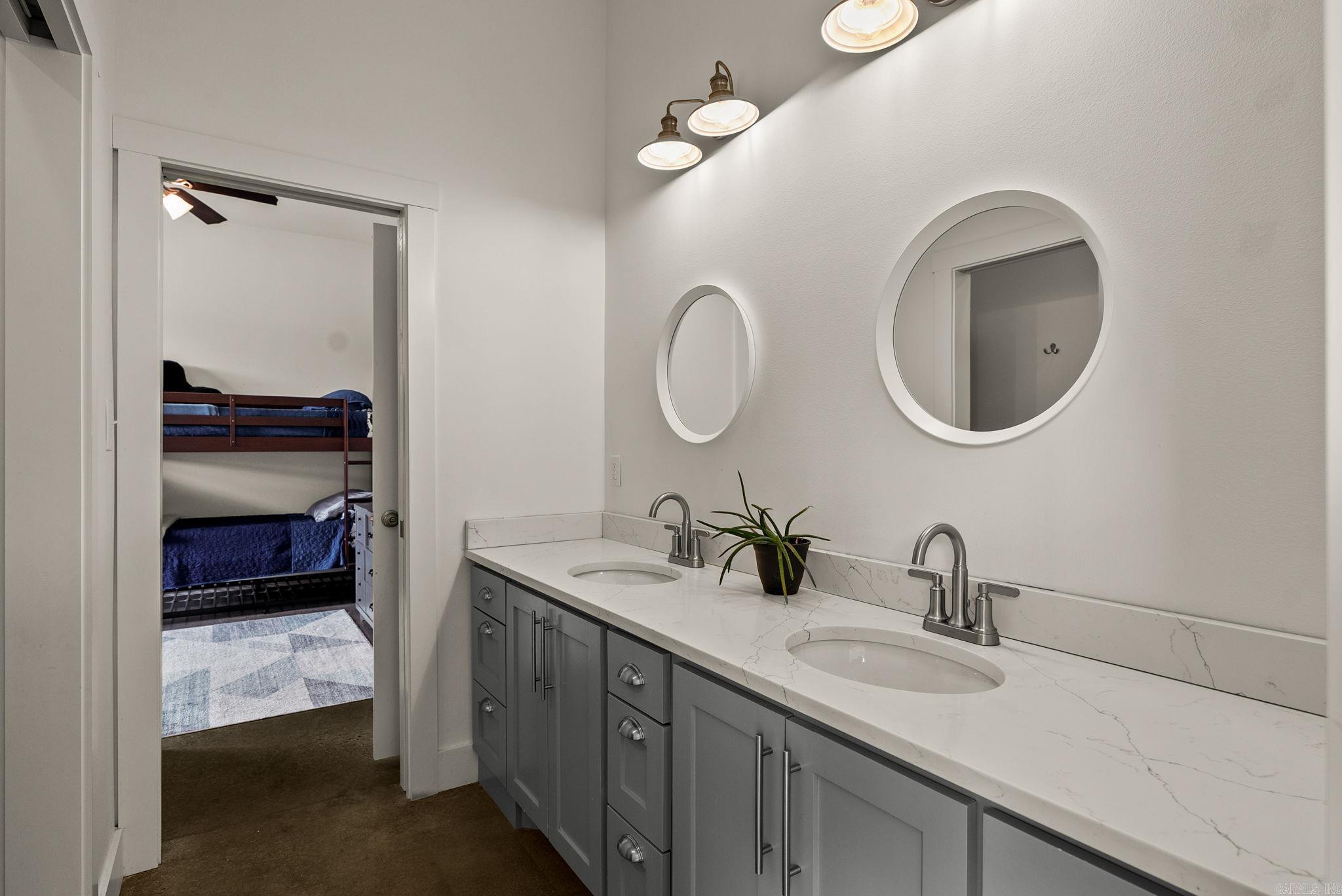 44 Cessna  Greenbrier, AR