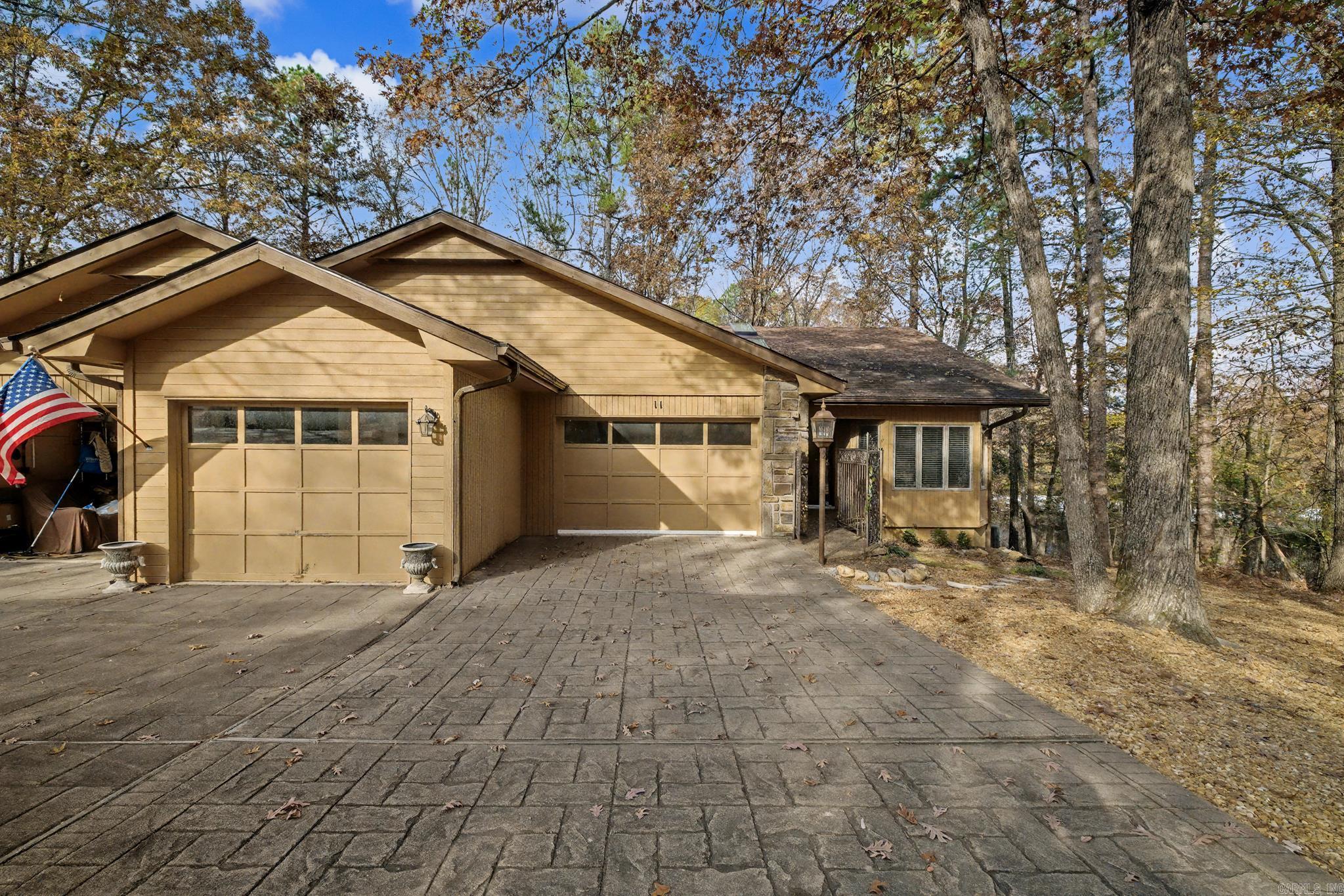 11 Emanuel  Hot Springs Village, AR