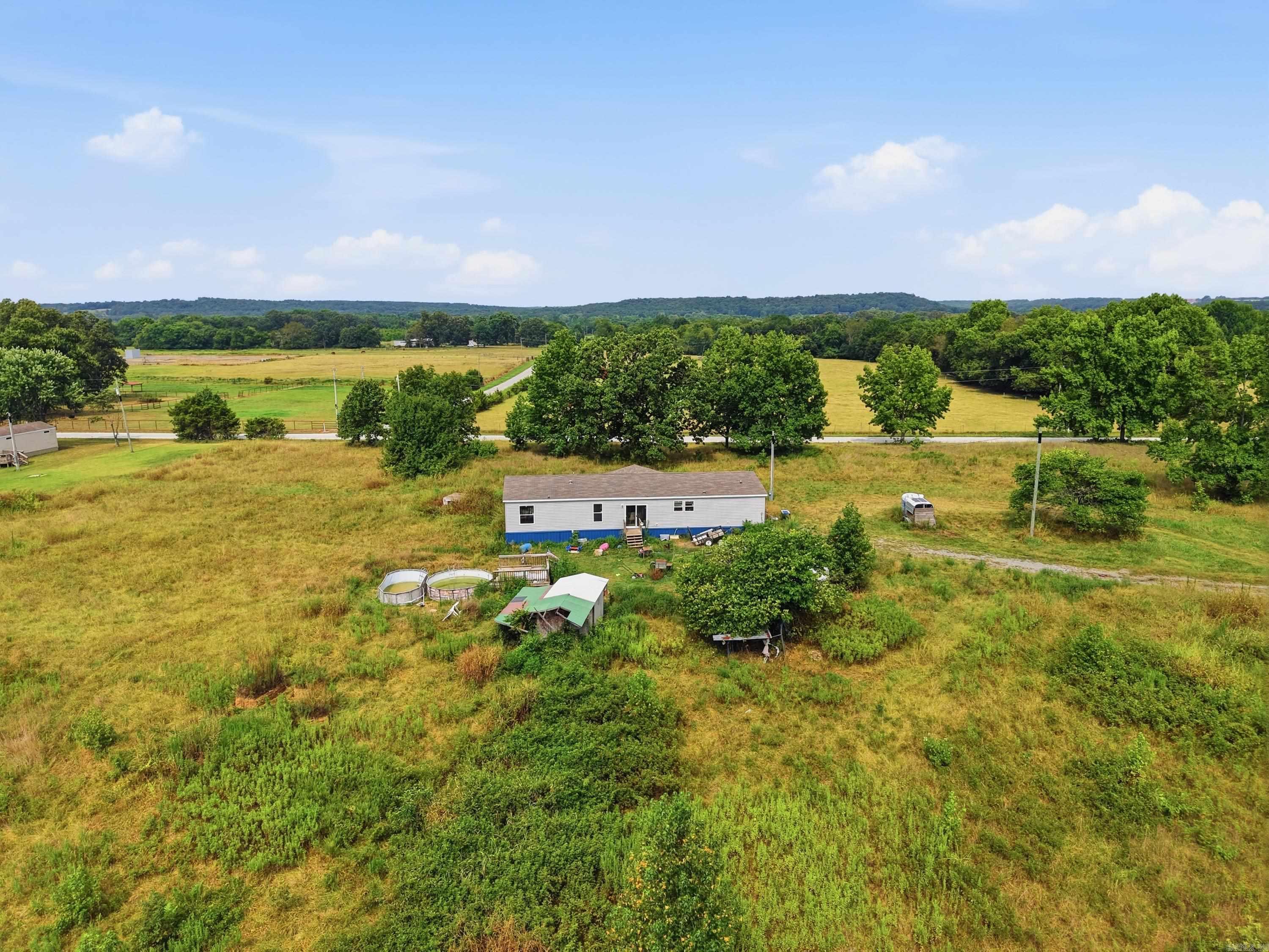 563 Daffodil Rd  Romance, AR
