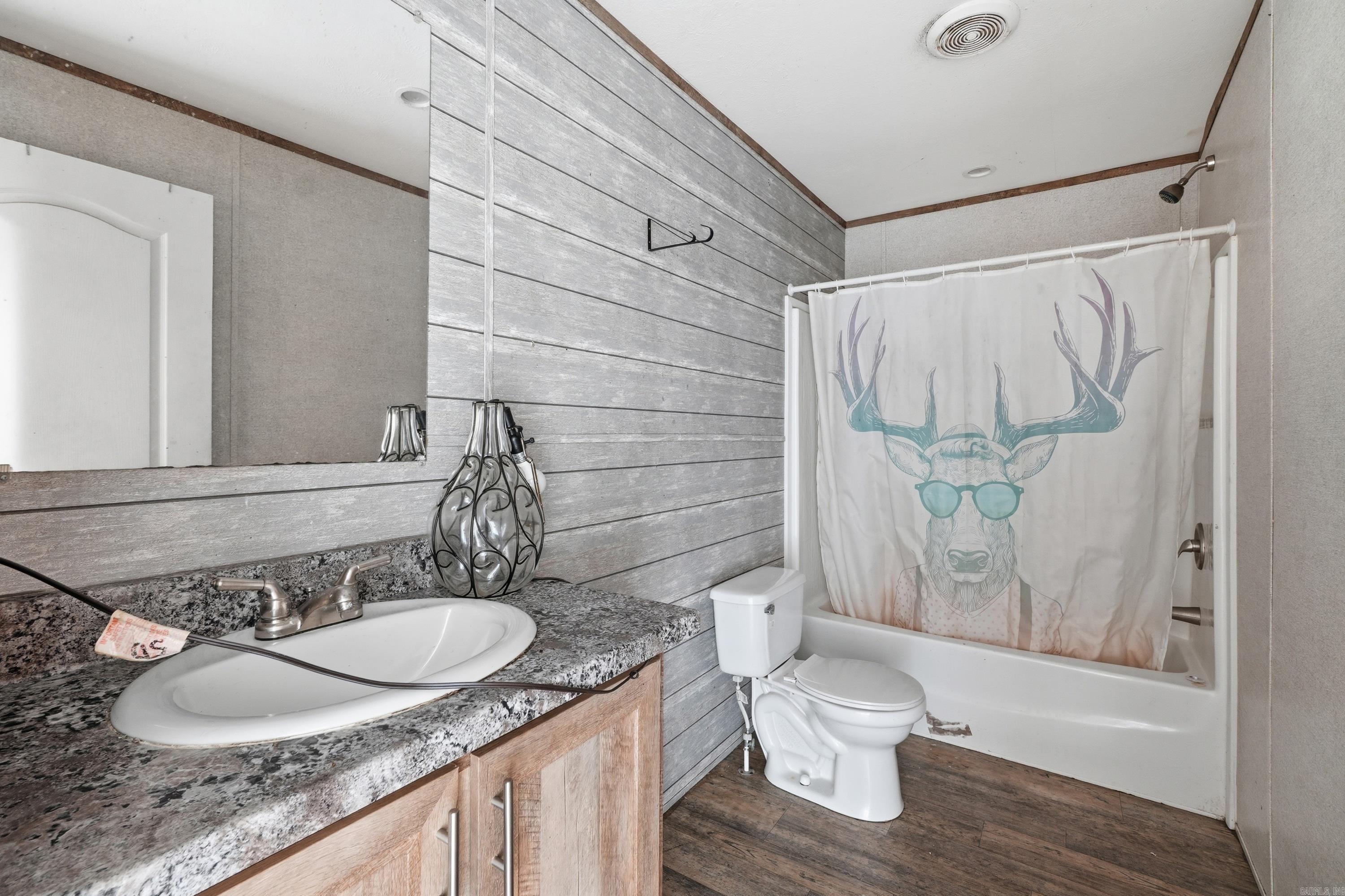 563 Daffodil Rd  Romance, AR