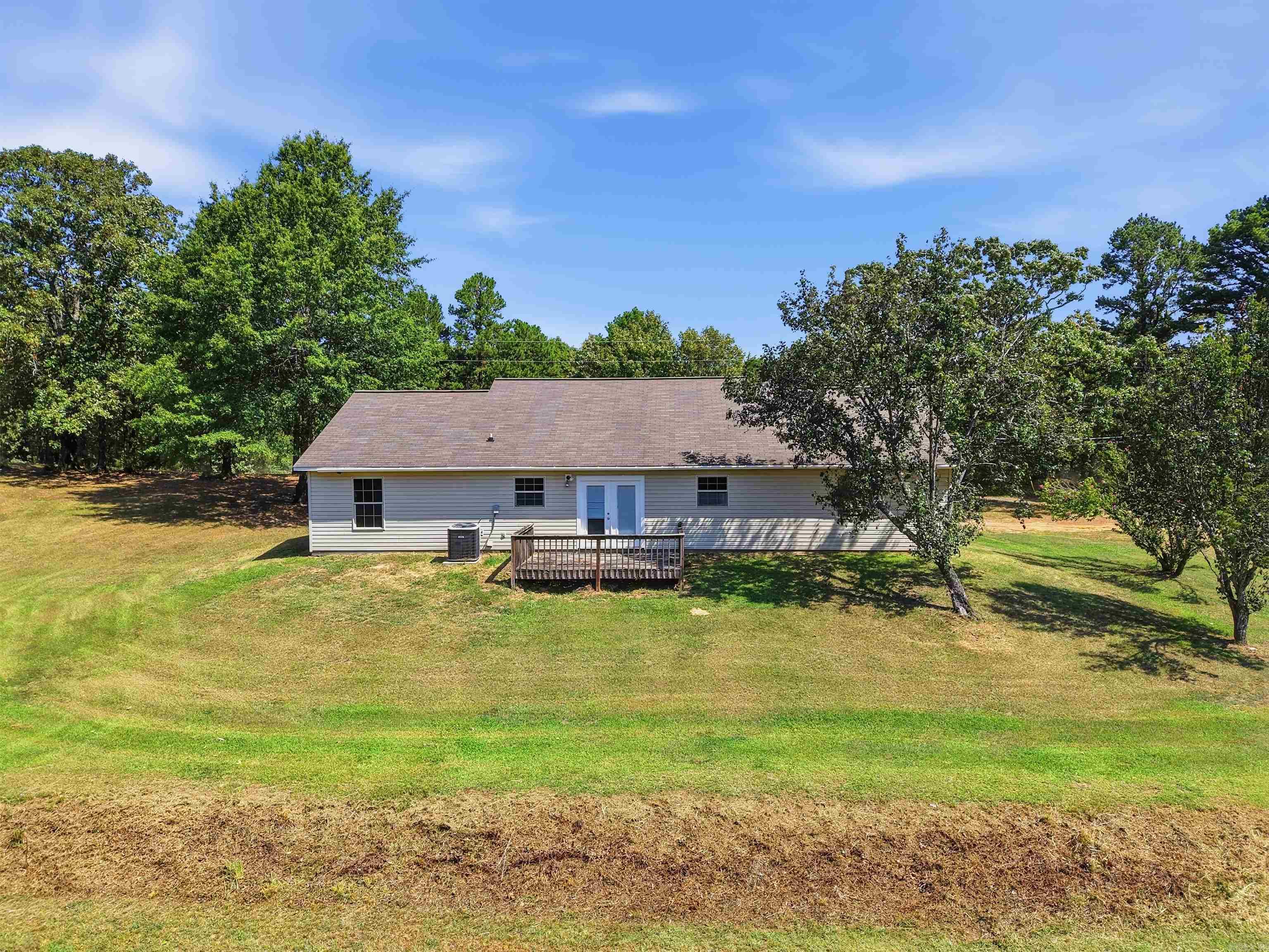 151 E Southridge  Bigelow, AR