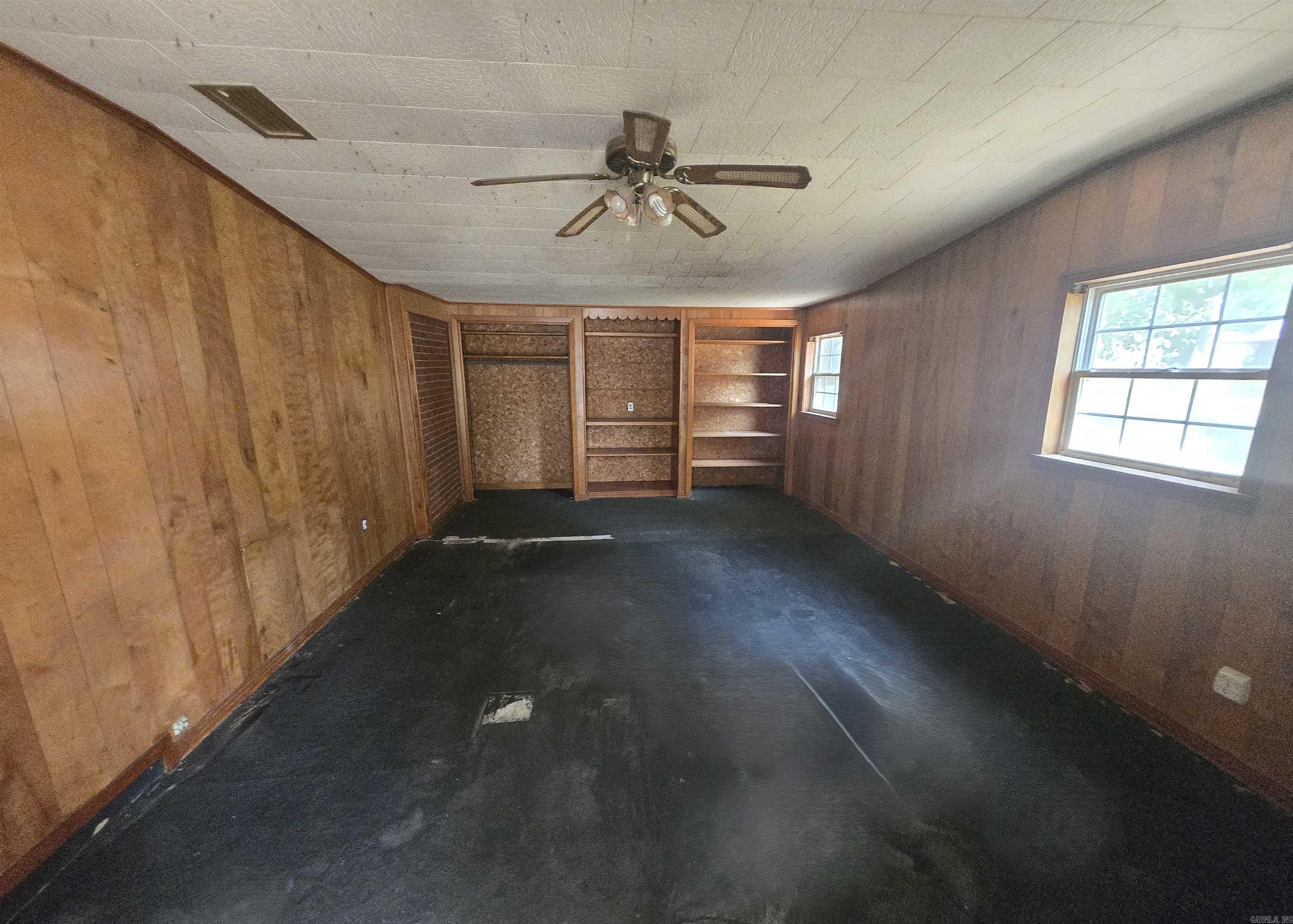 127 S Harrison  DeWitt, AR