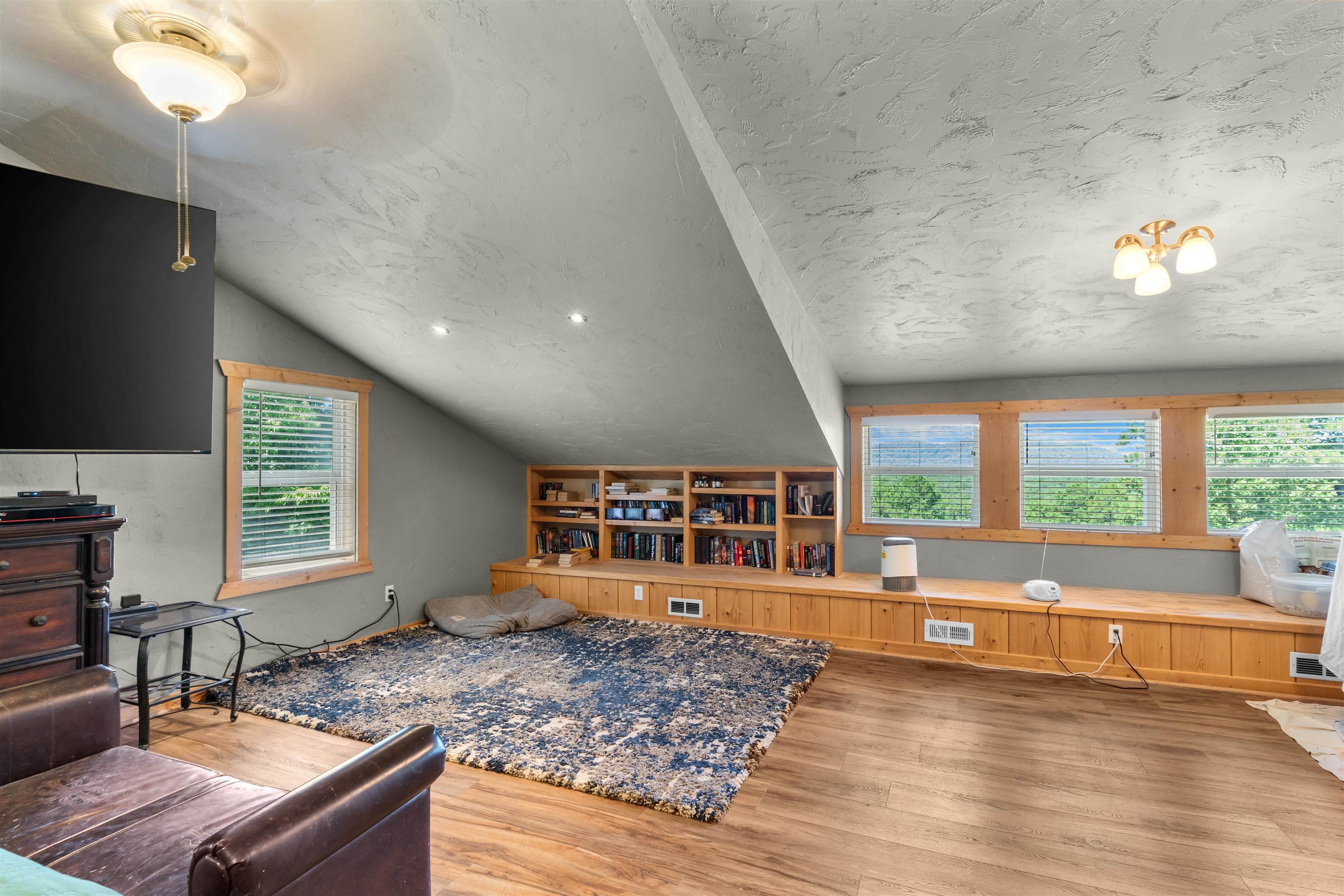 760 Red Fern  Melbourne, AR